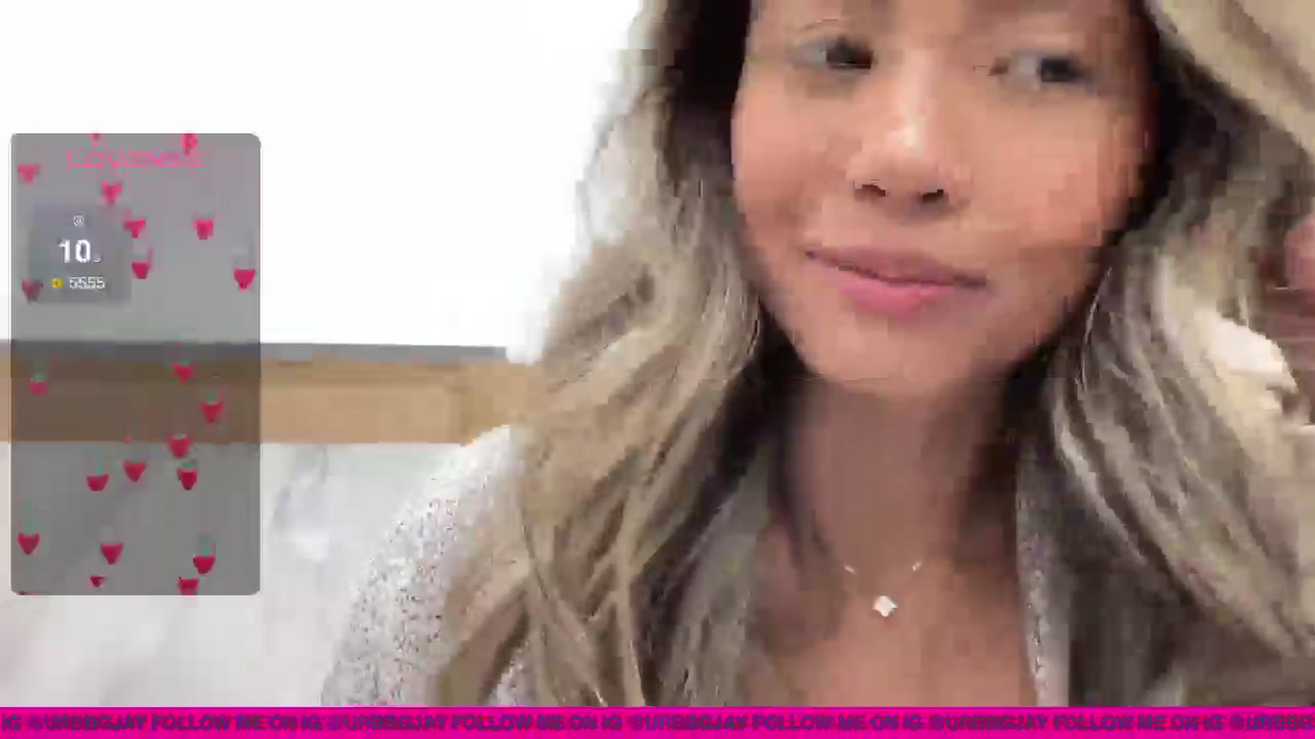 Gallery image thumbnail from UrBabyGirl's myfreecams stream on, 09/04/2025, 20:50 image 3 of 20