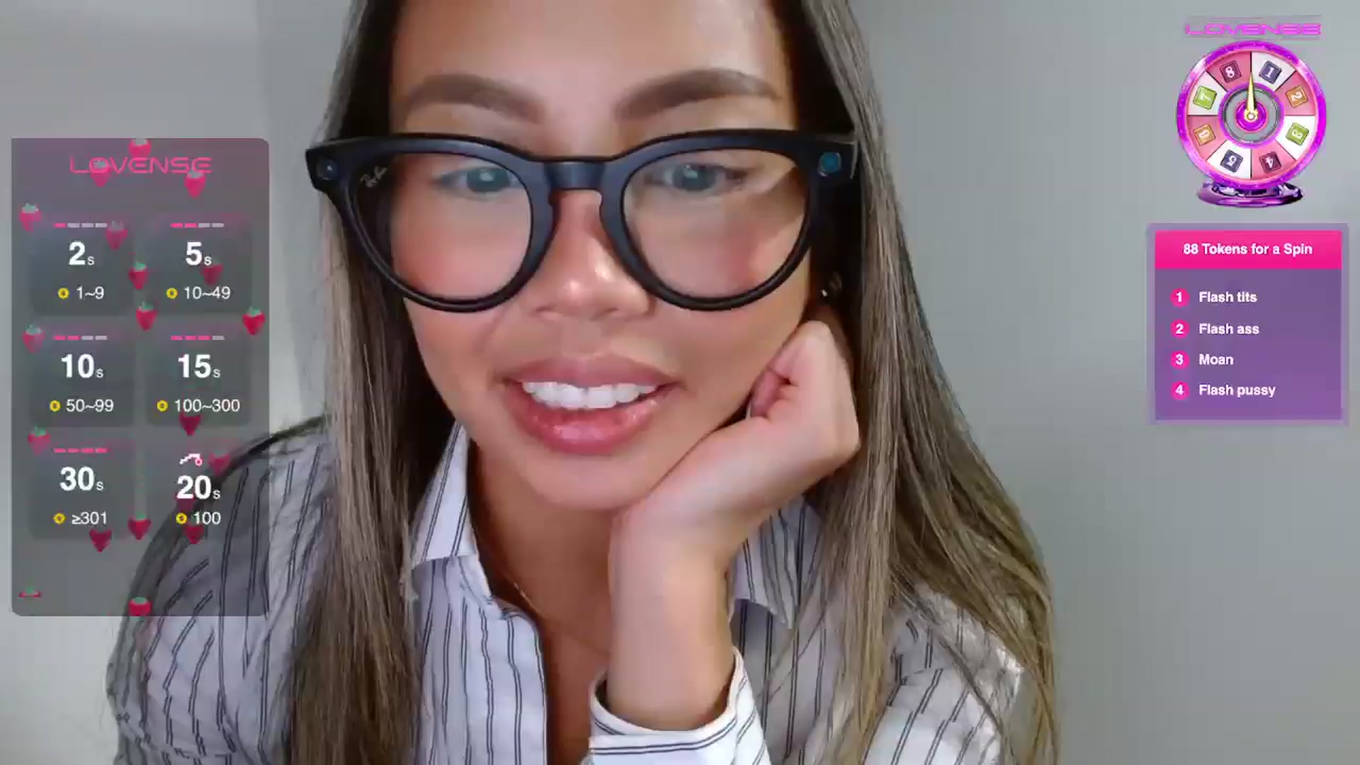 Gallery image thumbnail from UrBabyGirl's myfreecams stream on, 12/31/2025, 20:28 image 9 of 20