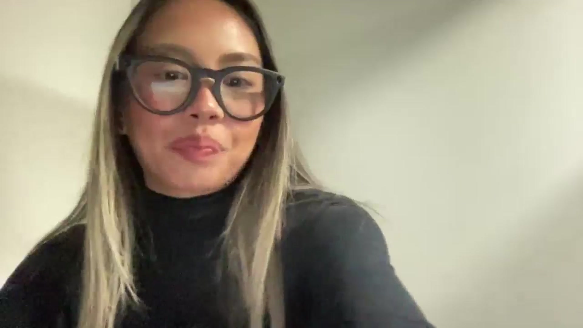 Gallery image thumbnail from UrBabyGirl's myfreecams stream on, 01/06/2026, 22:14 image 13 of 20