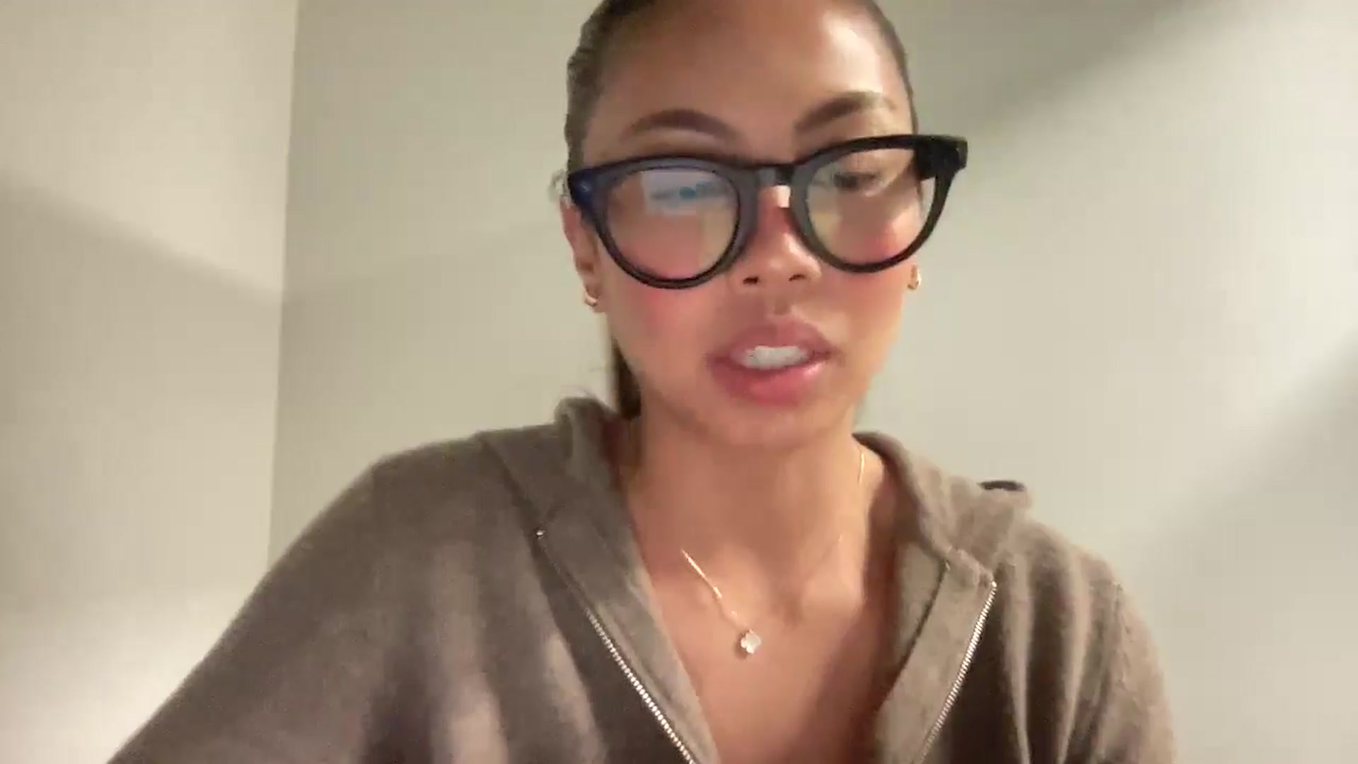 Gallery image thumbnail from UrBabyGirl's myfreecams stream on, 02/12/2026, 21:04 image 3 of 20