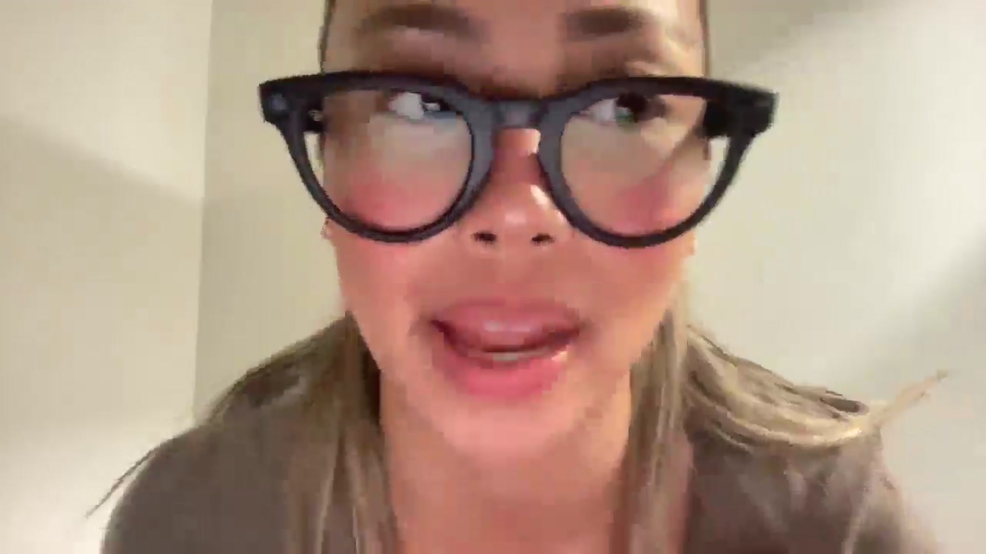 Gallery image thumbnail from UrBabyGirl's myfreecams stream on, 02/12/2026, 21:04 image 7 of 20