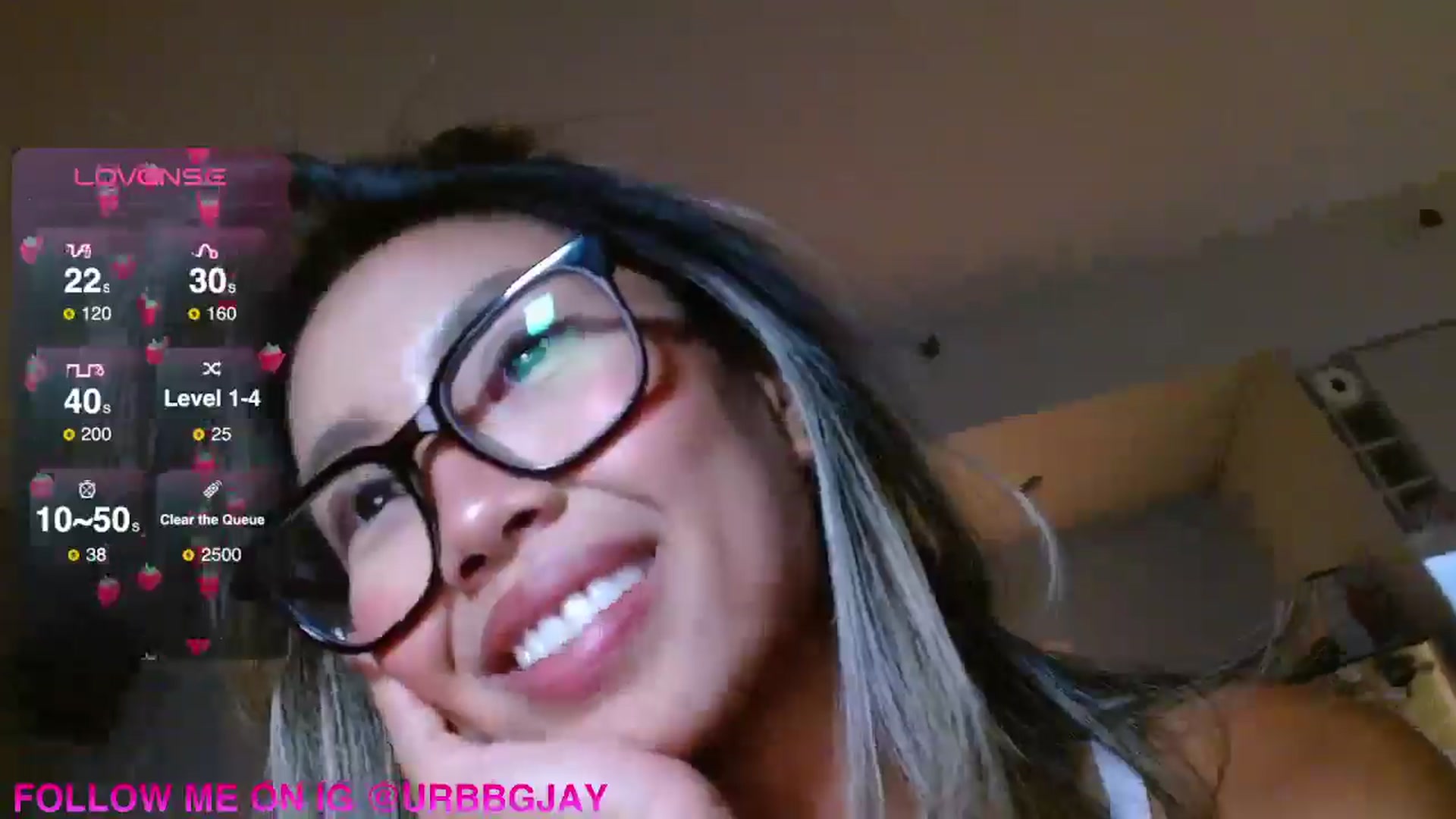 Gallery image thumbnail from UrBabyGirl's myfreecams stream on, 03/21/2026, 04:39 image 6 of 20