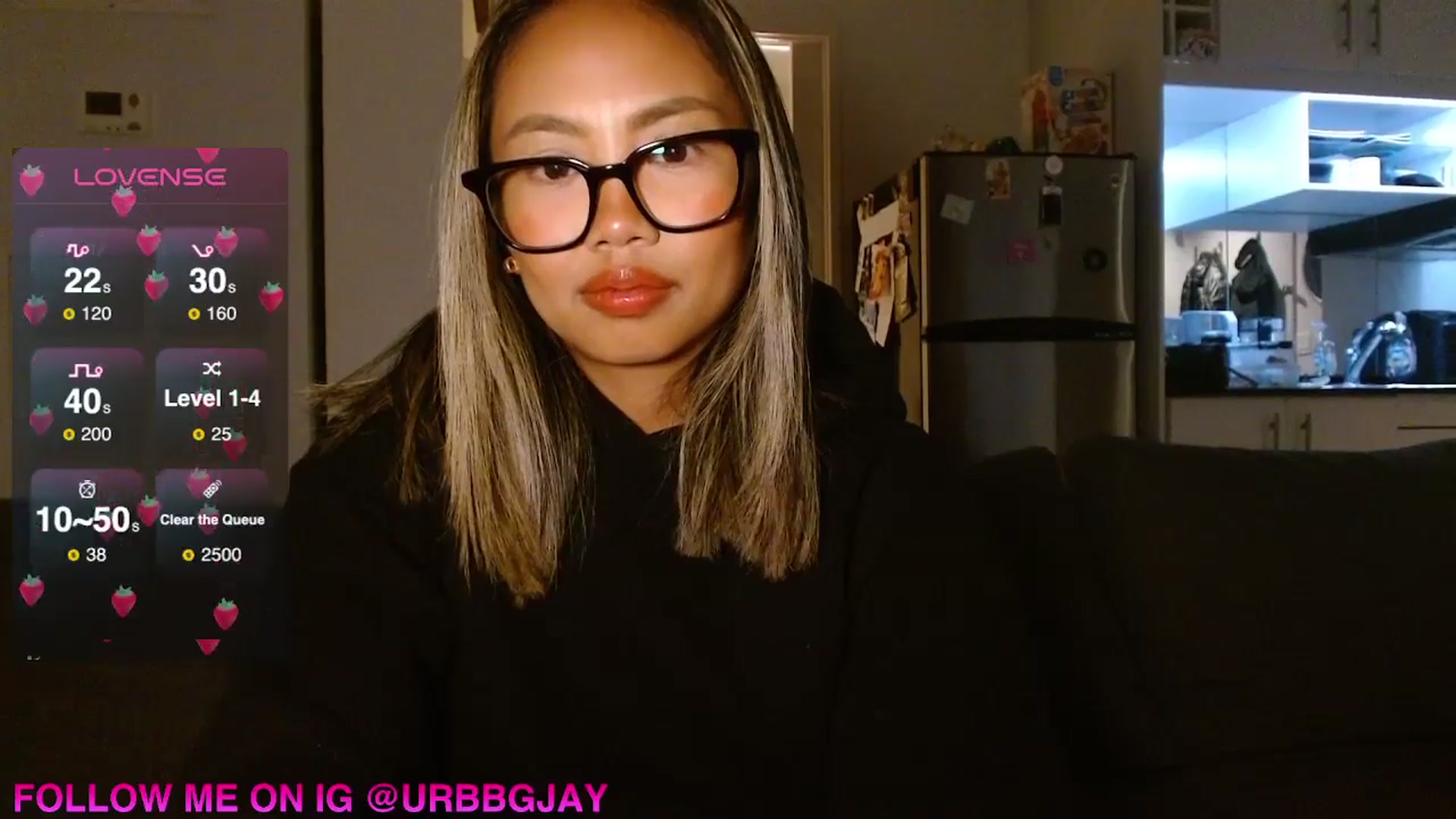 Gallery image thumbnail from UrBabyGirl's myfreecams stream on, 03/26/2026, 03:20 image 7 of 20