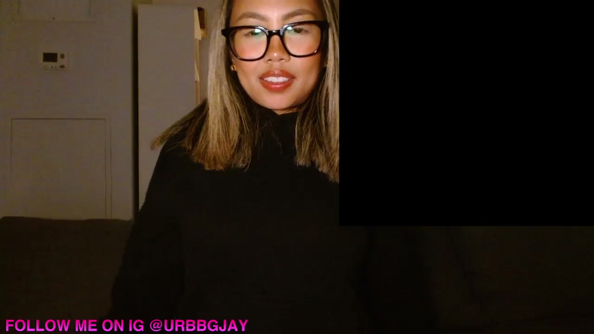 Gallery image thumbnail from UrBabyGirl's myfreecams stream on, 03/26/2026, 03:20 image 5 of 20
