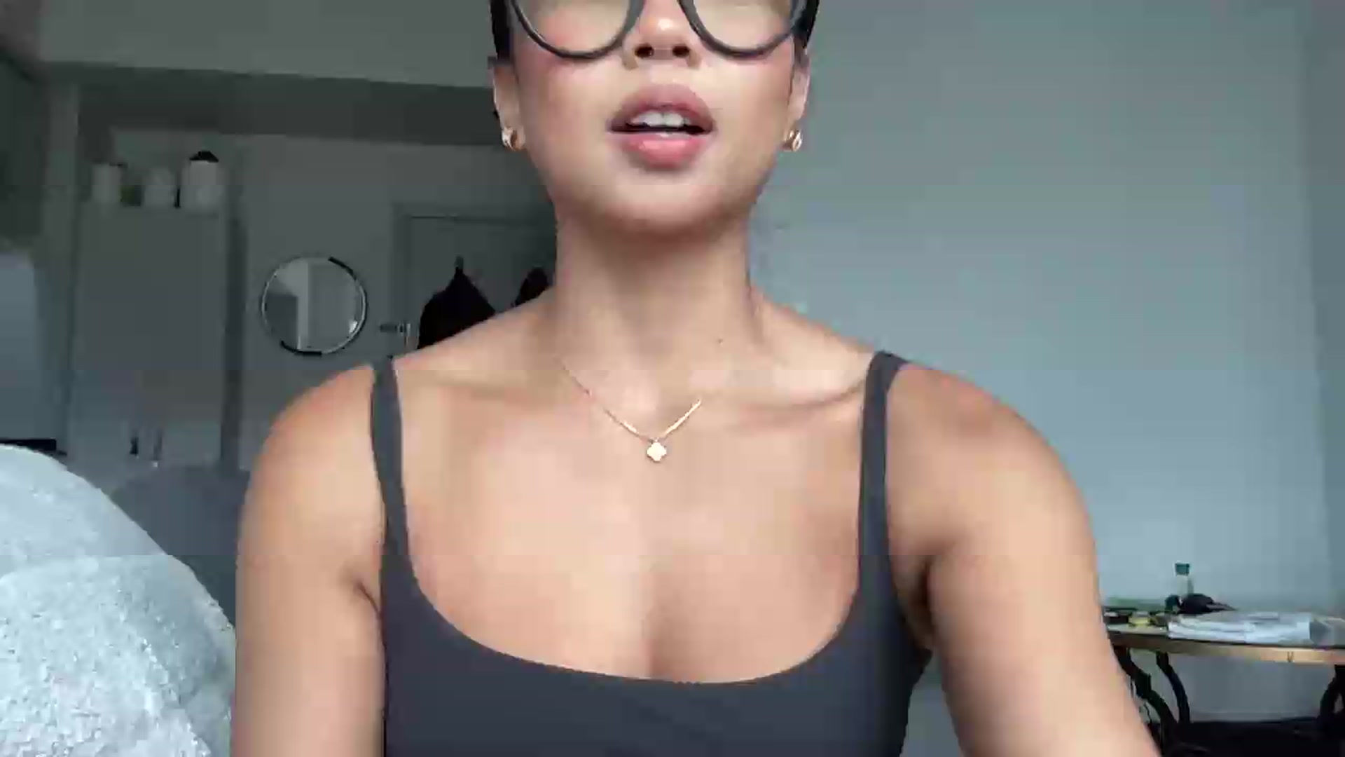 Gallery image thumbnail from UrBabyGirl's myfreecams stream on, 05/07/2026, 22:21 image 1 of 20
