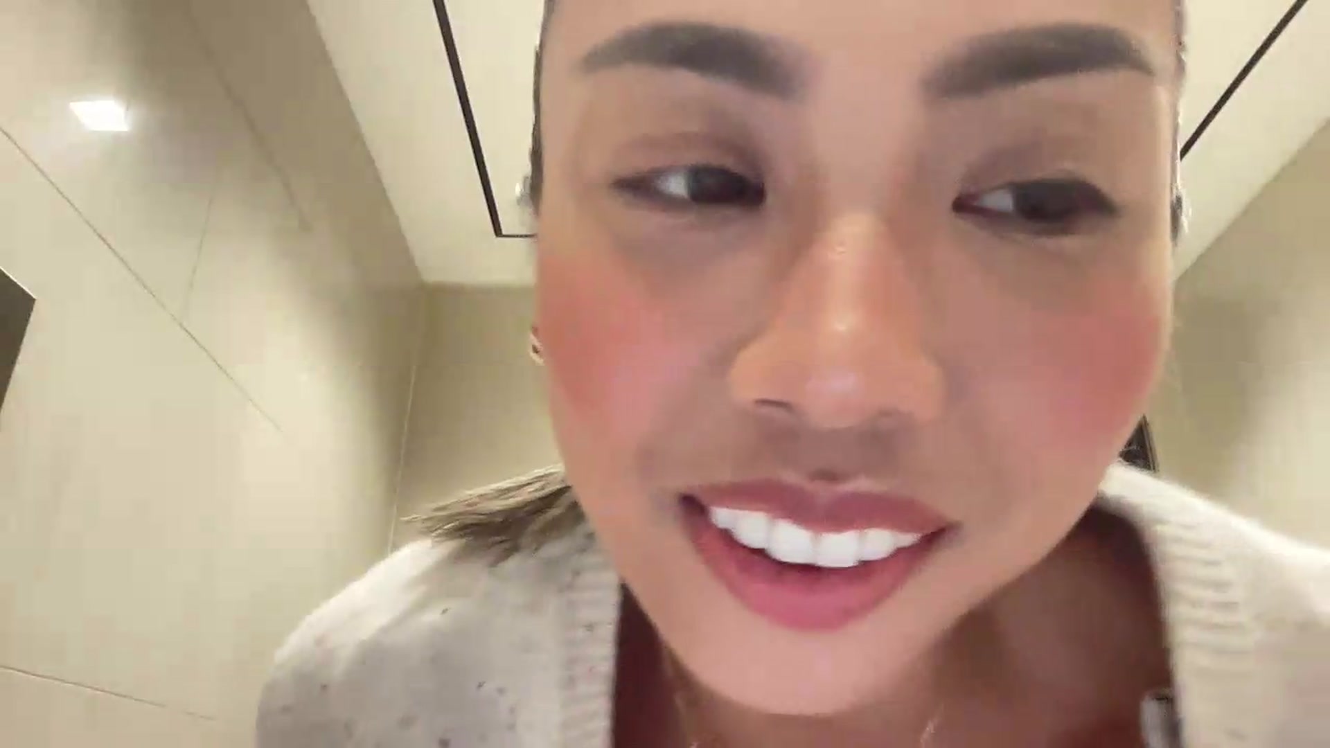 Gallery image thumbnail from UrBabyGirl's myfreecams stream on, 05/29/2026, 20:42 image 18 of 20