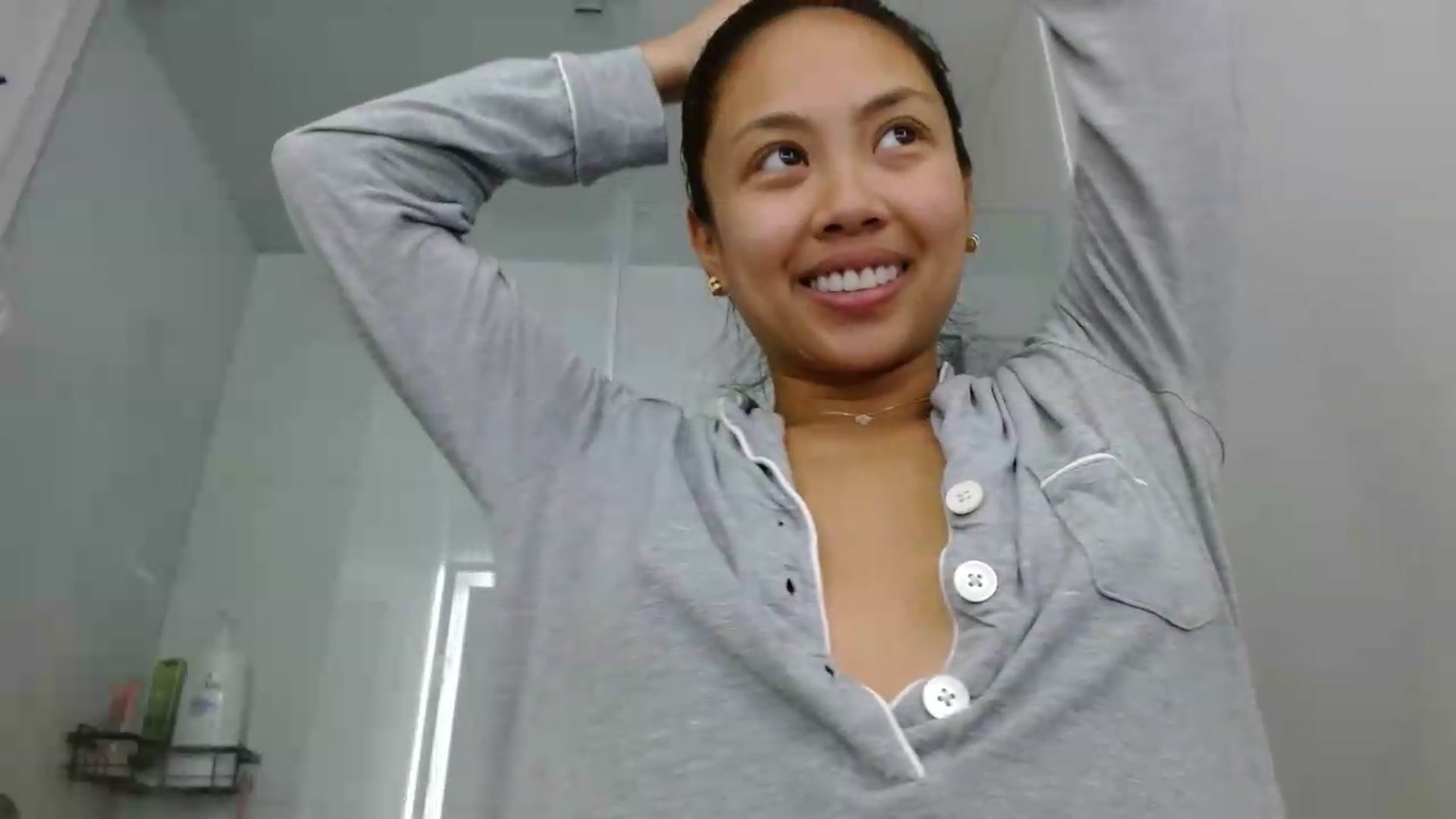 Gallery image thumbnail from UrBabyGirl's myfreecams stream on, 07/07/2026, 22:25 image 6 of 20