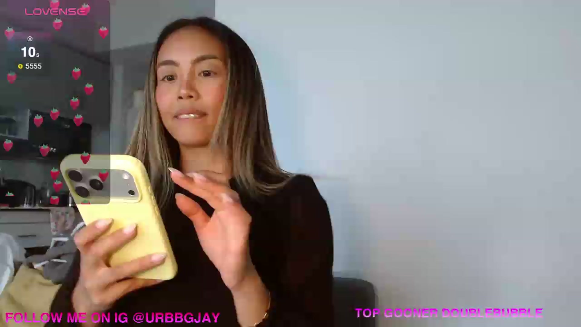 Gallery image thumbnail from UrBabyGirl's myfreecams stream on, 07/22/2026, 23:44 image 1 of 20