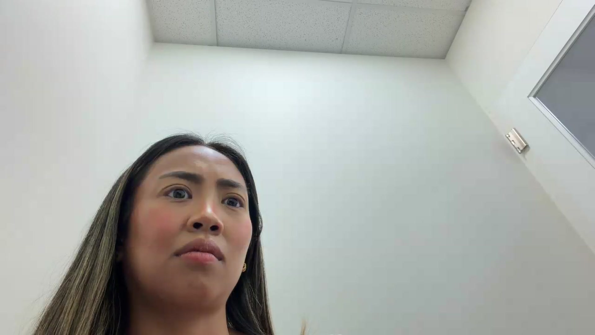 Gallery image thumbnail from UrBabyGirl's myfreecams stream on, 07/23/2026, 19:49 image 18 of 20
