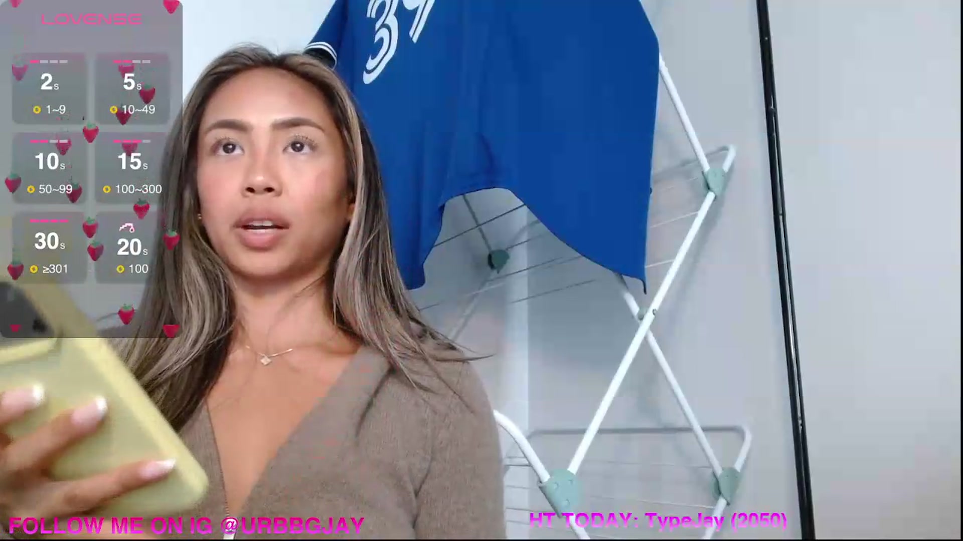 Gallery image thumbnail from UrBabyGirl's myfreecams stream on, 08/19/2026, 23:02 image 11 of 20