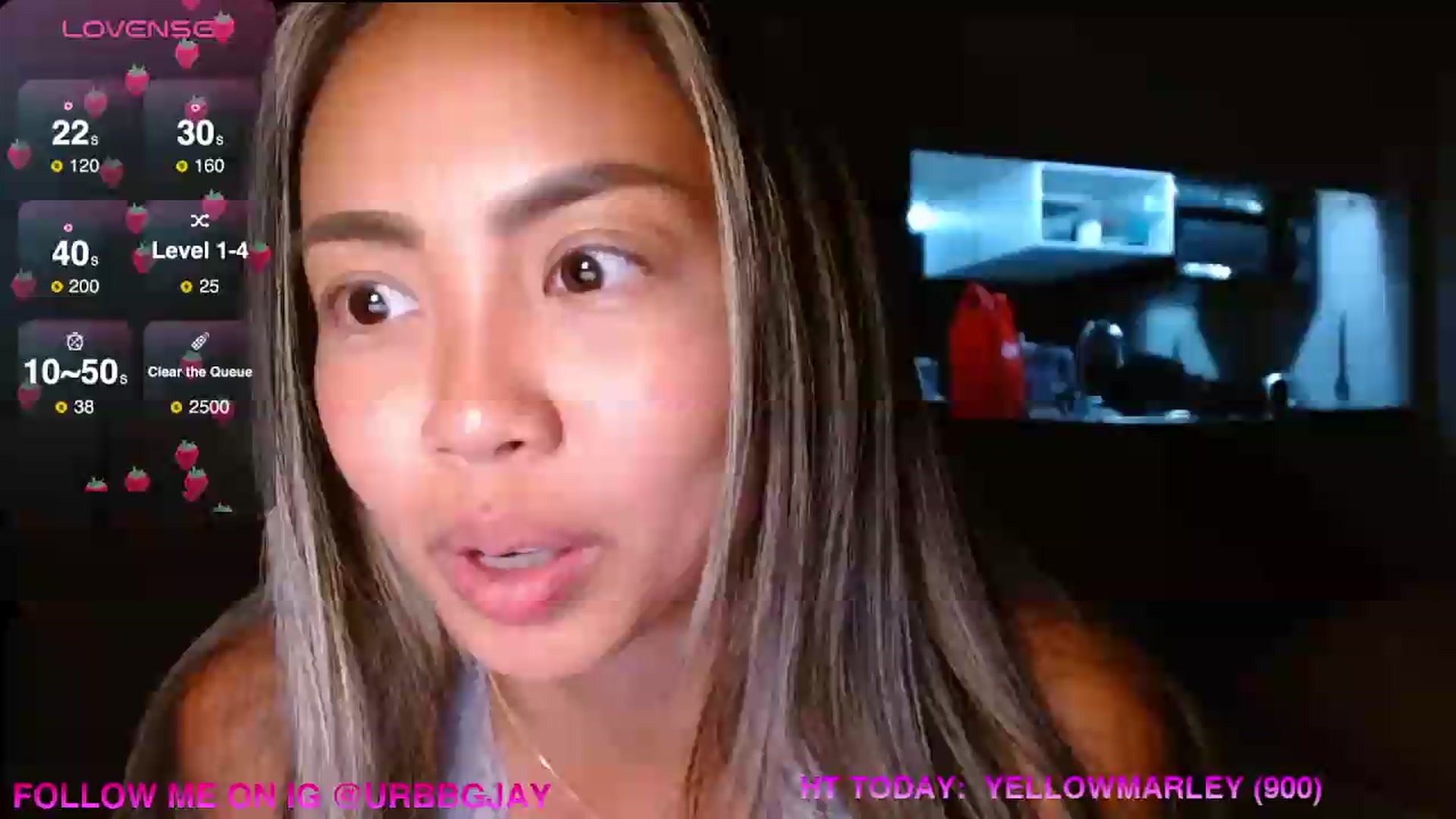 Gallery image thumbnail from UrBabyGirl's myfreecams stream on, 09/16/2026, 03:26 image 18 of 20
