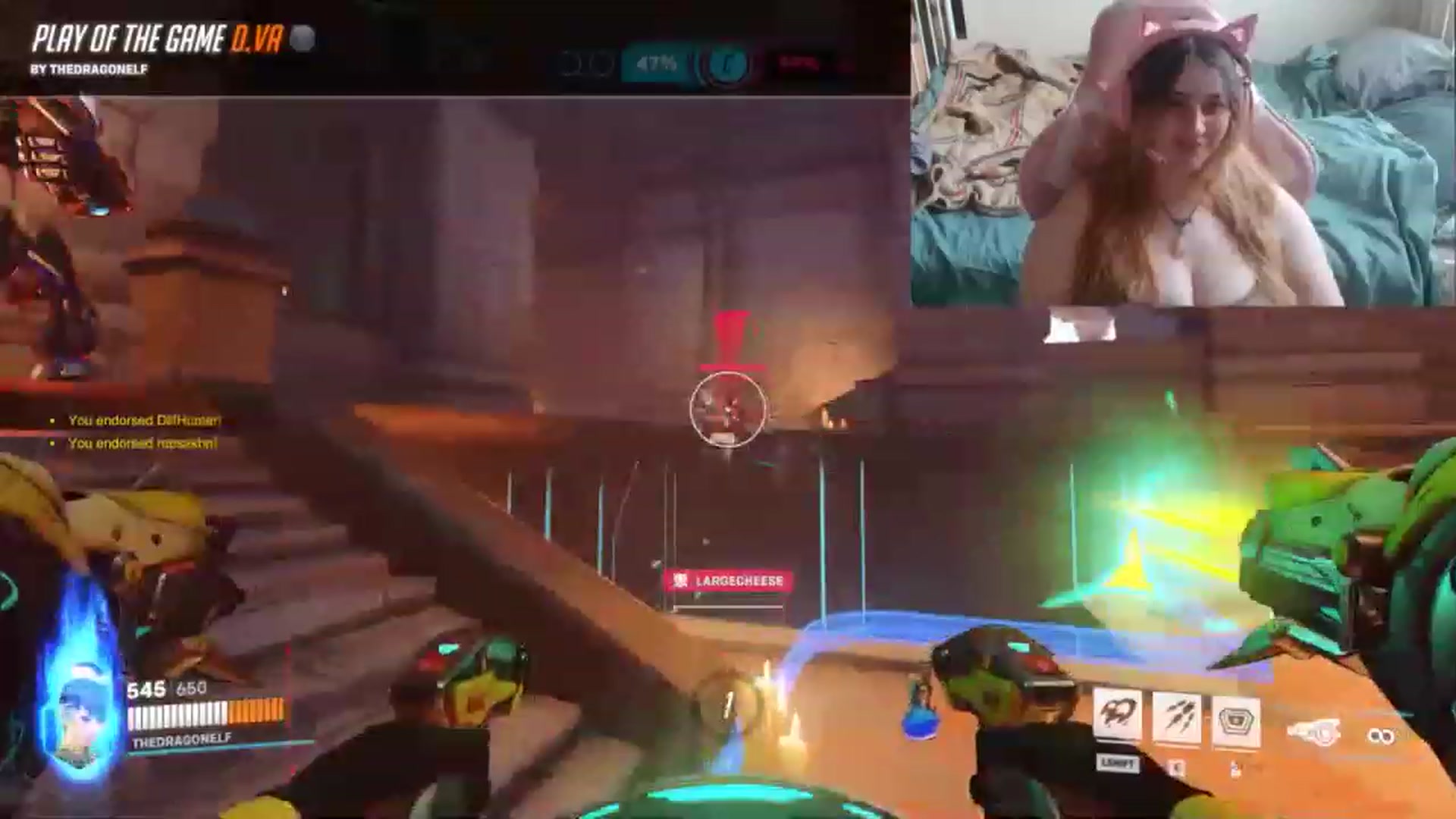 Gallery image thumbnail from UrGamerGirl's myfreecams stream on, 08/14/2023, 18:29 image 14 of 20