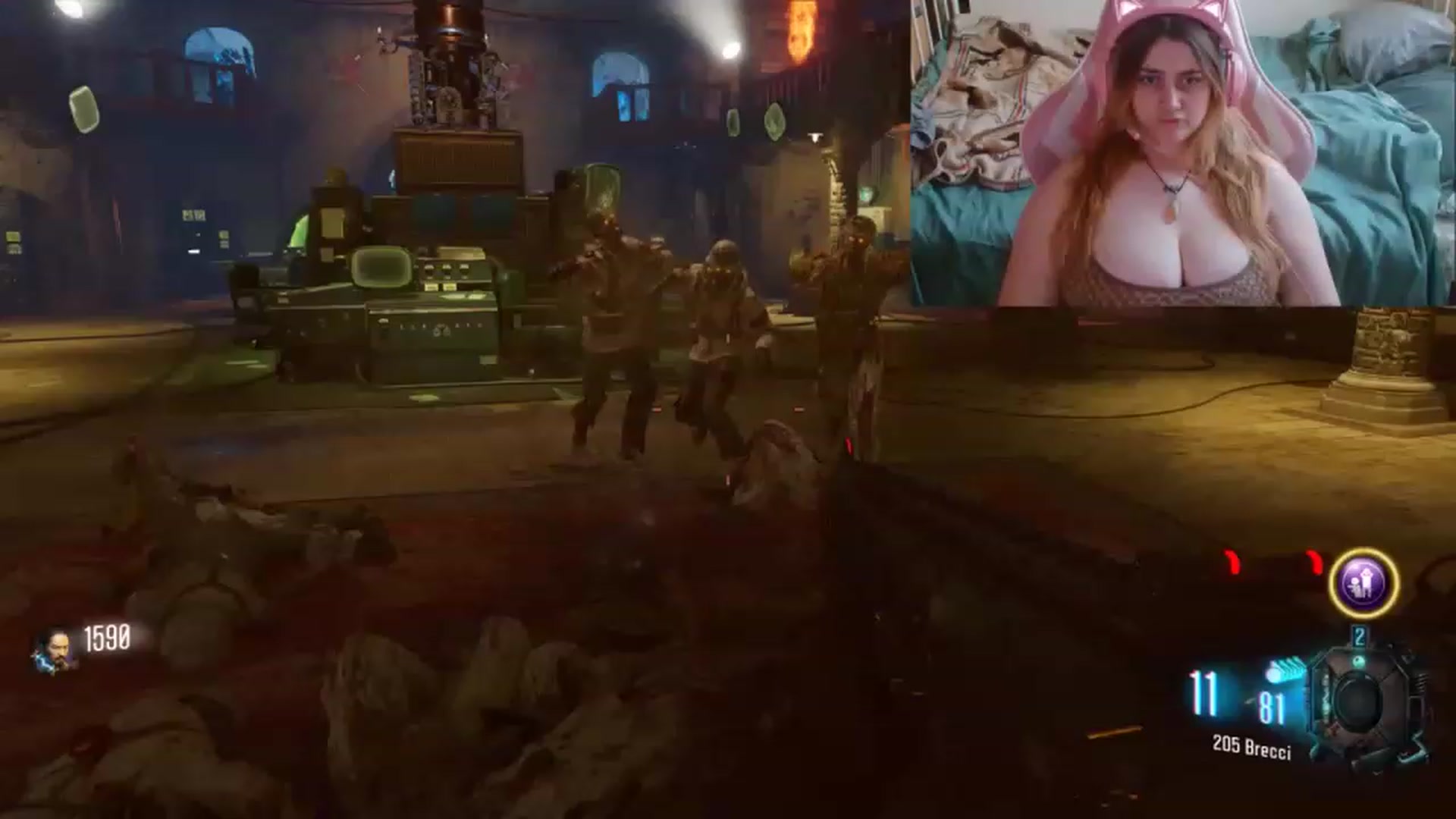 Gallery image thumbnail from UrGamerGirl's myfreecams stream on, 08/14/2023, 20:59 image 2 of 20