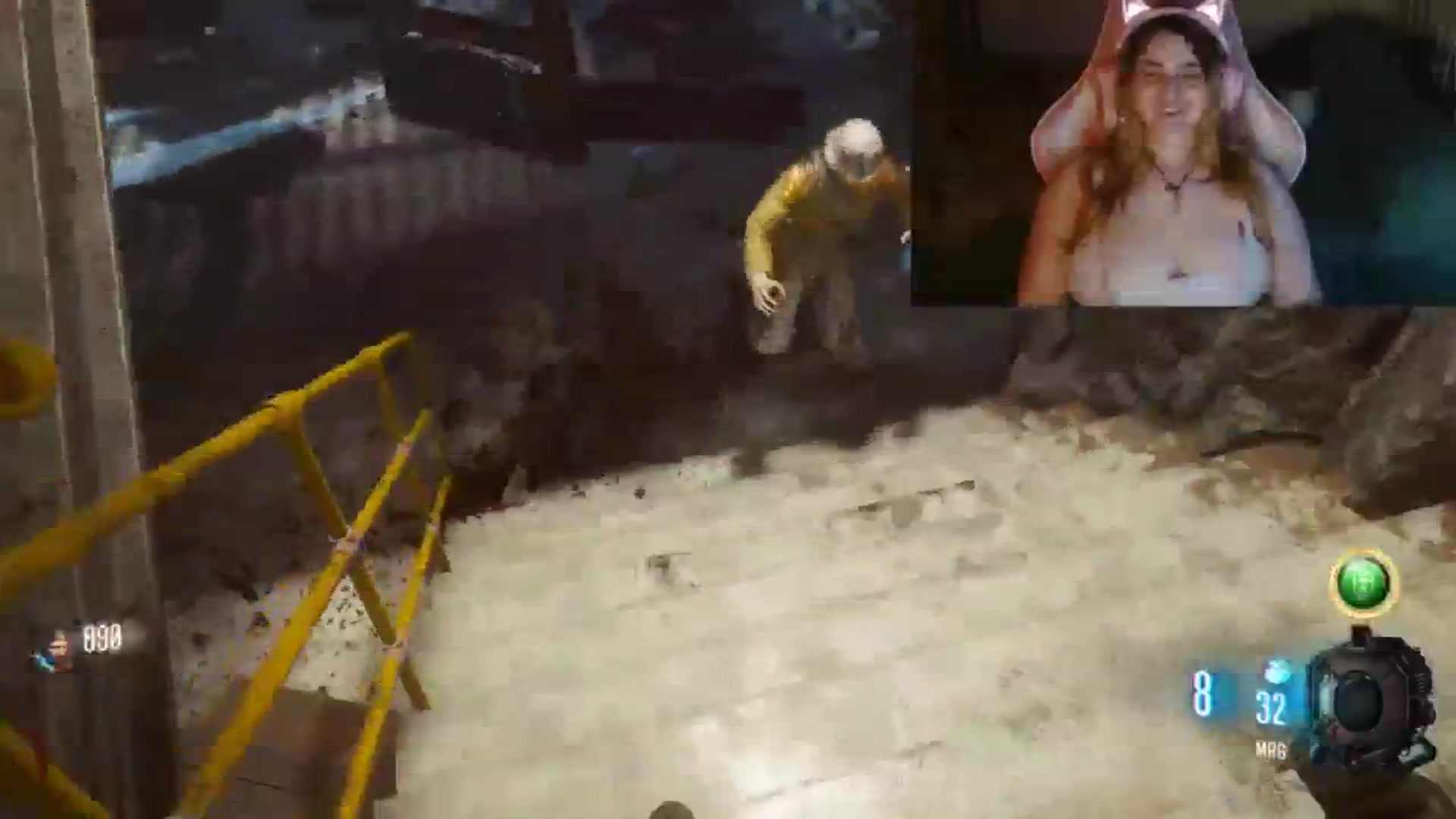 Gallery image thumbnail from UrGamerGirl's myfreecams stream on, 08/20/2023, 23:44 image 17 of 20