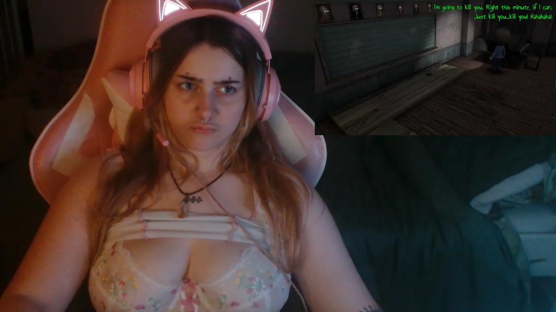Gallery image thumbnail from UrGamerGirl's myfreecams stream on, 08/27/2023, 20:55 image 11 of 20