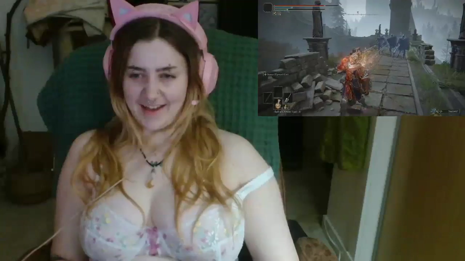 Gallery image thumbnail from UrGamerGirl's myfreecams stream on, 10/16/2023, 24:29 image 12 of 20