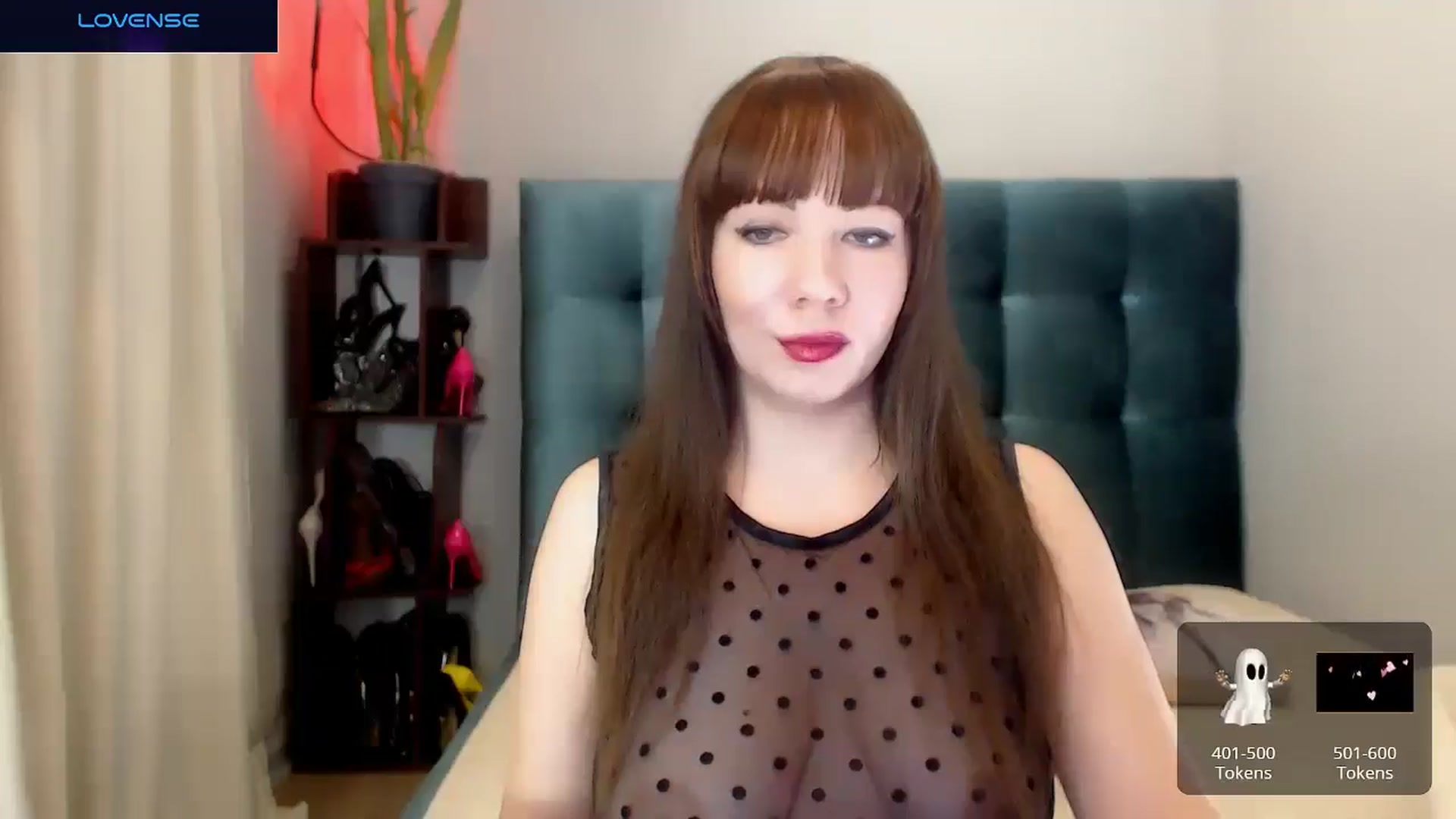Gallery image thumbnail from UrMiss's myfreecams stream on, 10/17/2024, 16:31 image 8 of 20