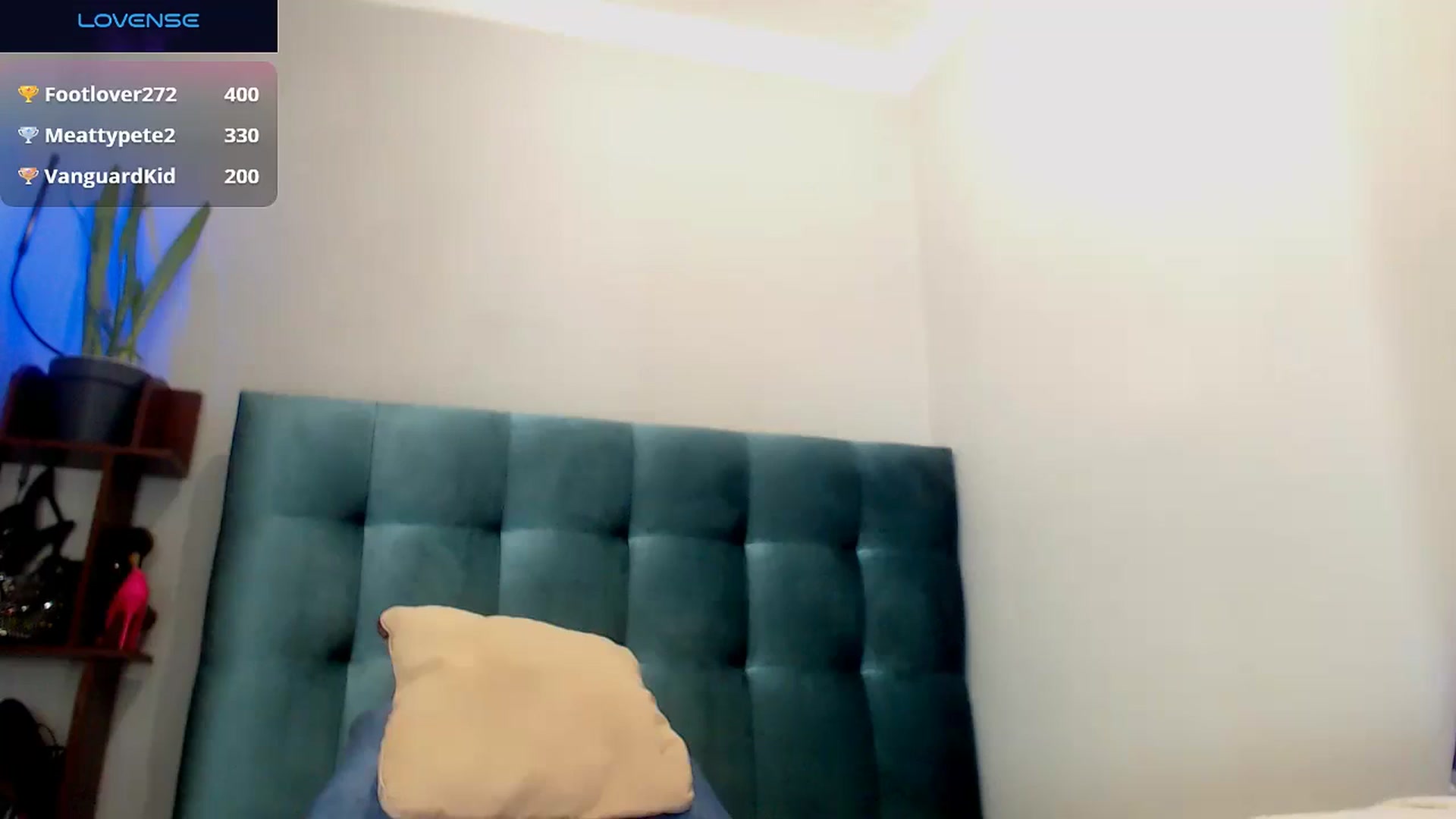 Gallery image thumbnail from UrMiss's myfreecams stream on, 10/30/2024, 20:52 image 2 of 20