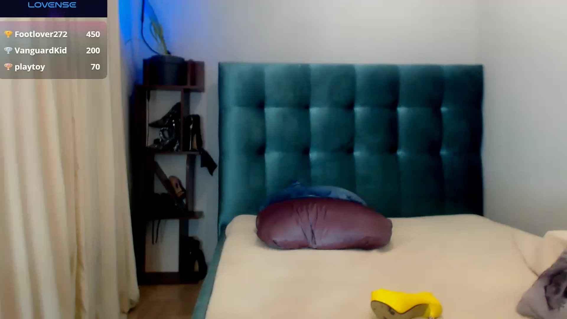 Gallery image thumbnail from UrMiss's myfreecams stream on, 03/20/2025, 19:53 image 15 of 20