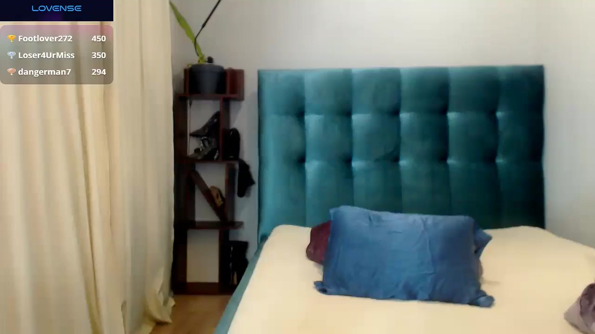 Gallery image thumbnail from UrMiss's myfreecams stream on, 05/08/2025, 17:37 image 11 of 20