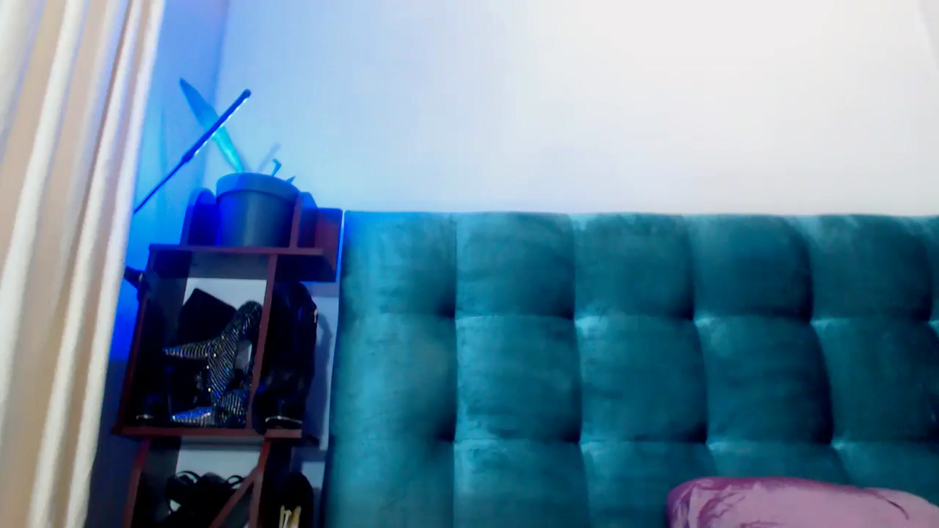 Gallery image thumbnail from UrMiss's myfreecams stream on, 06/11/2025, 20:40 image 7 of 20