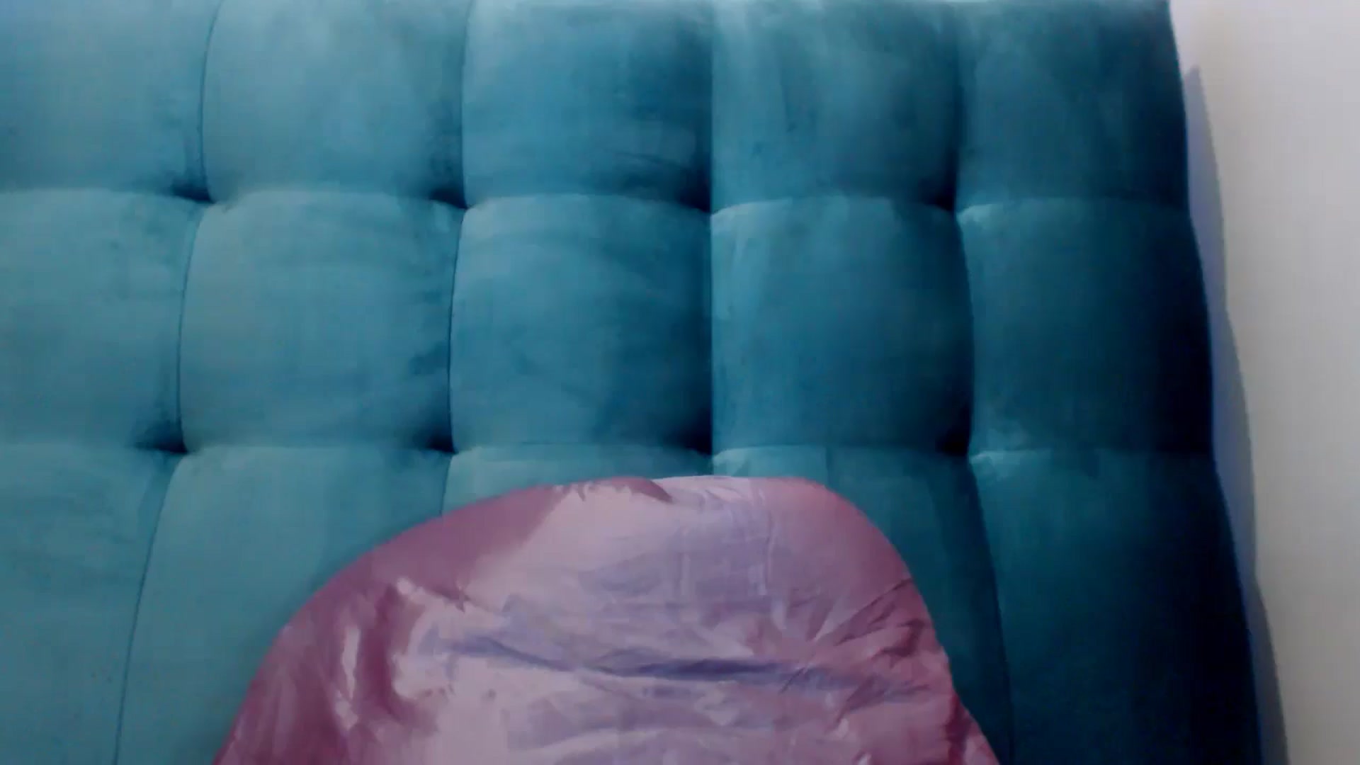Gallery image thumbnail from UrMiss's myfreecams stream on, 07/10/2025, 18:17 image 18 of 20