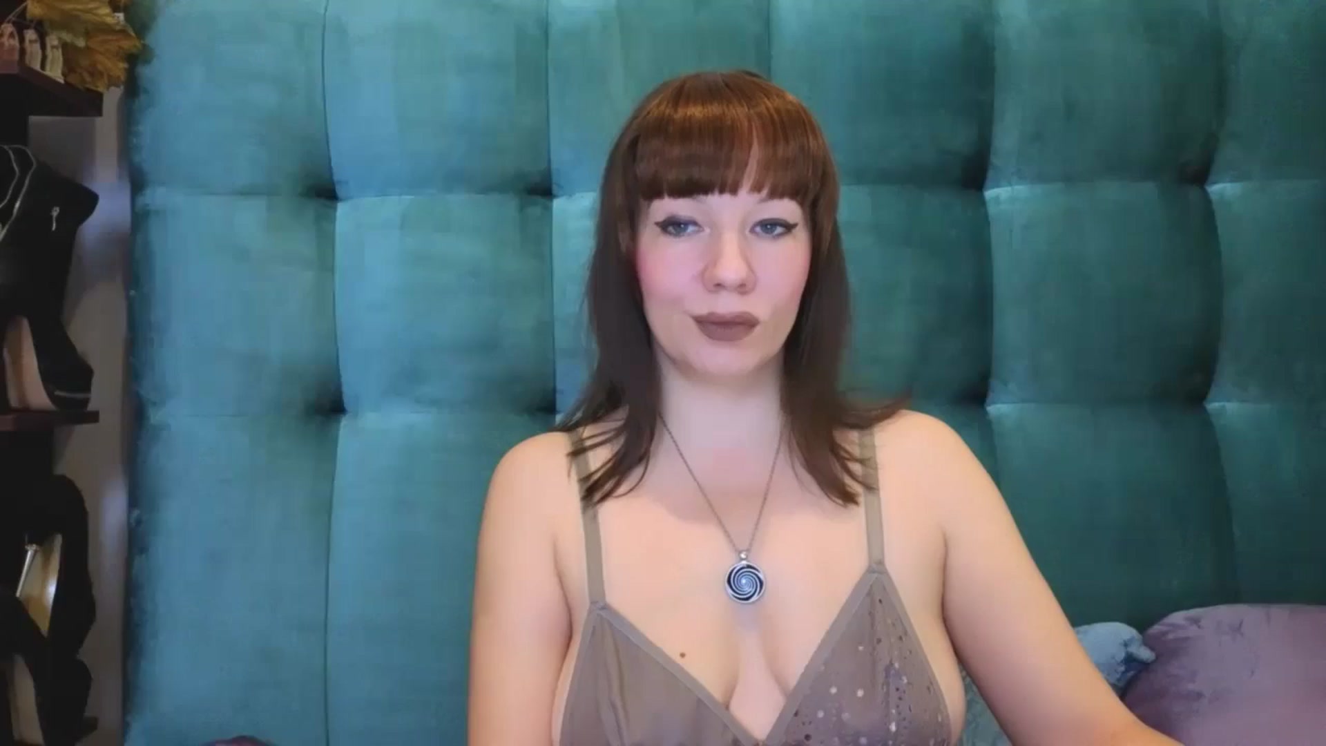 Gallery image thumbnail from UrMiss's myfreecams stream on, 10/28/2025, 19:59 image 8 of 20