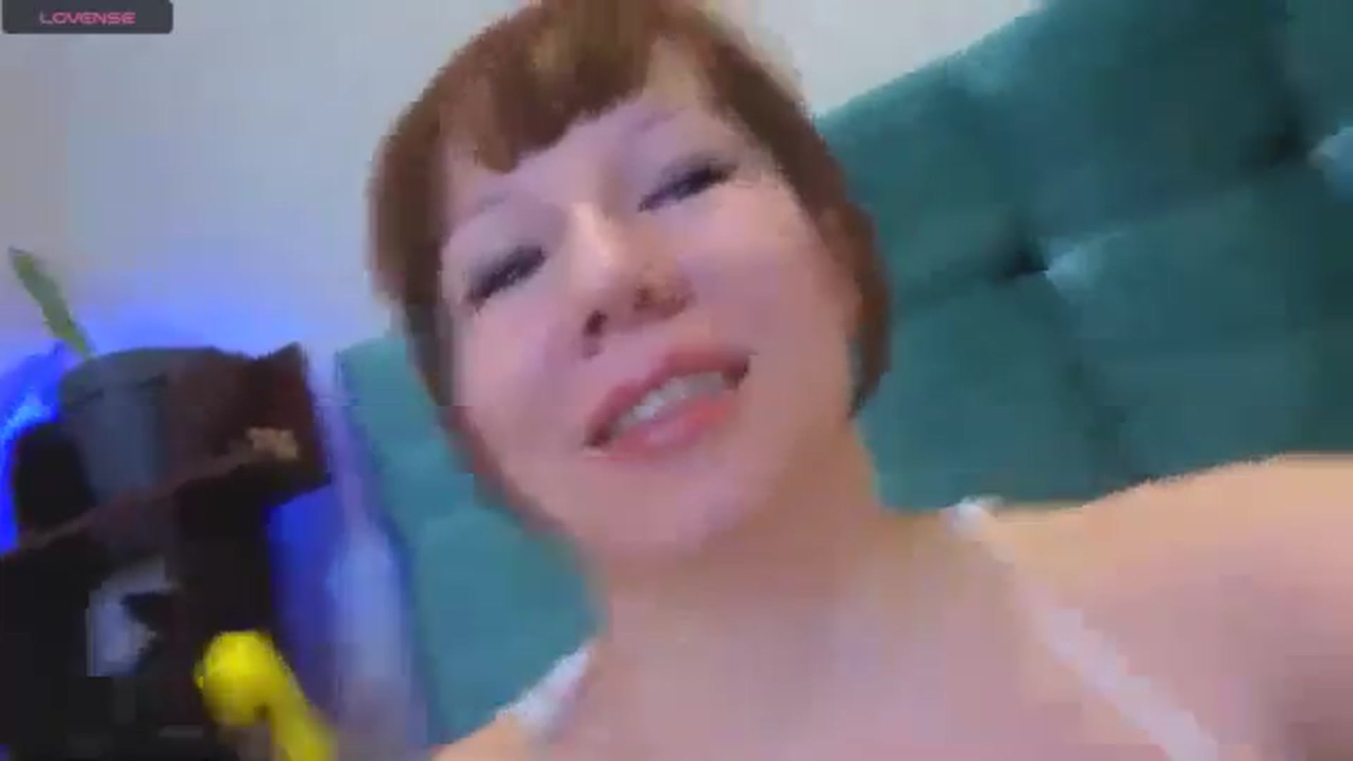 Gallery image thumbnail from UrMiss's myfreecams stream on, 12/26/2025, 20:59 image 18 of 20
