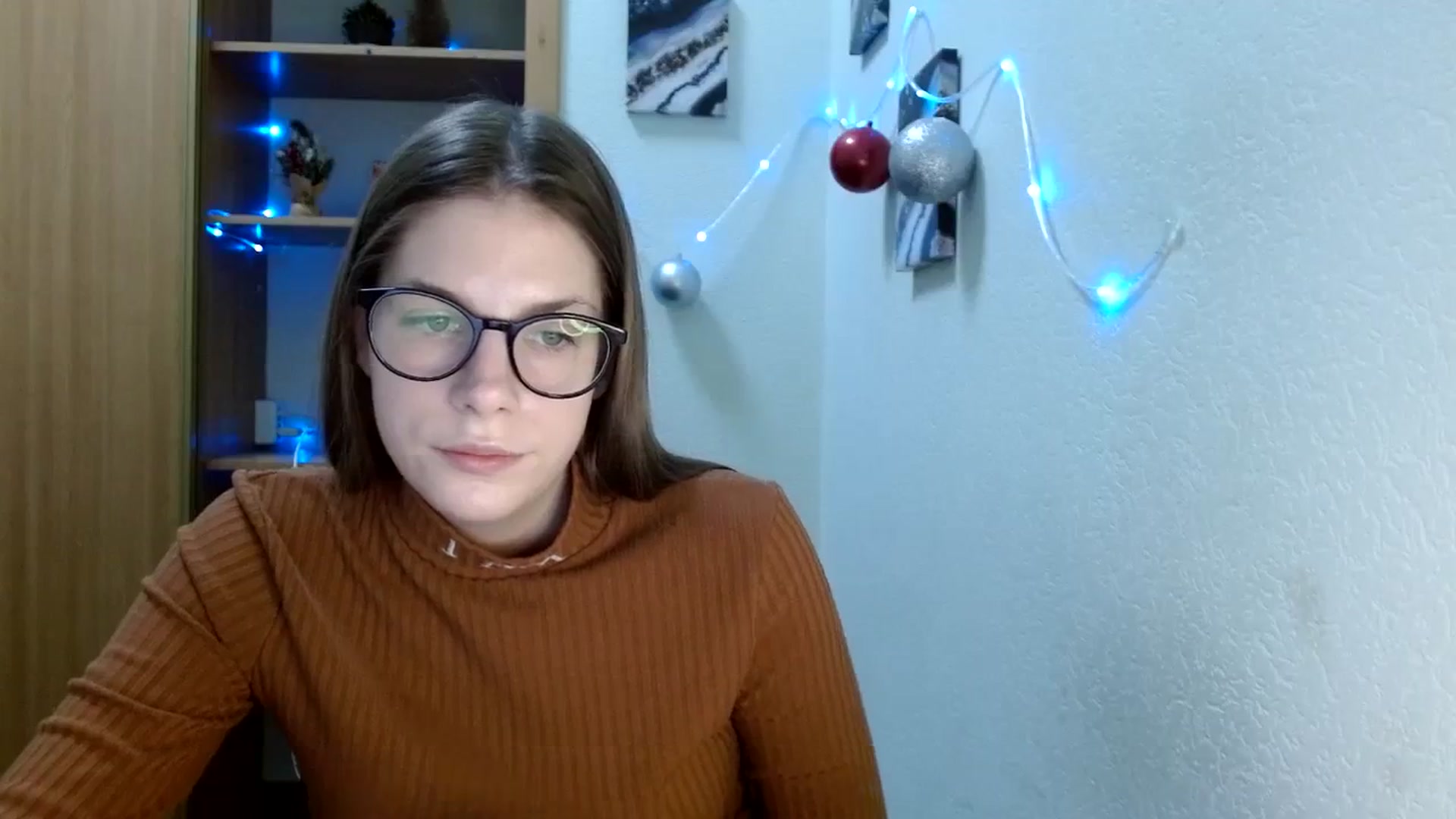Gallery image thumbnail from Ur_Jenny's myfreecams stream on, 12/25/2023, 11:03 image 14 of 20