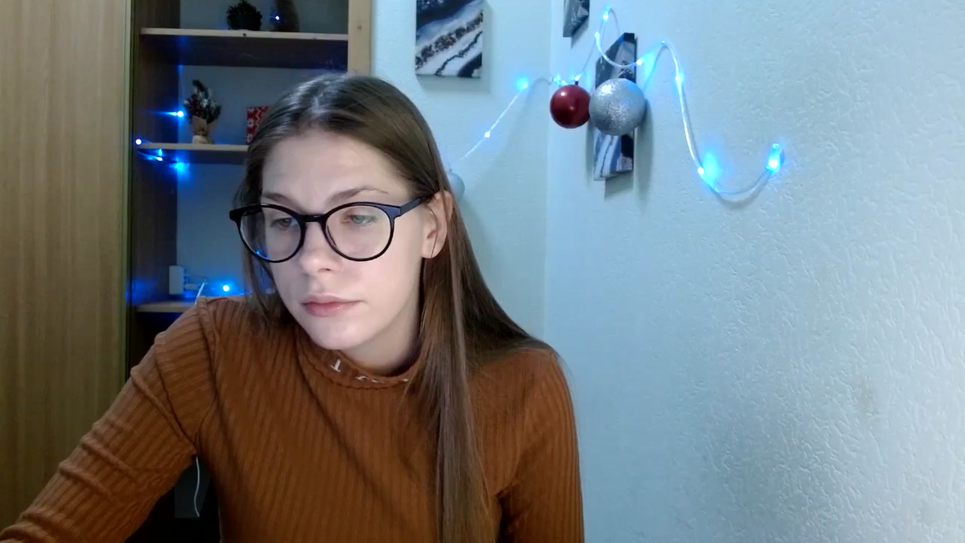 Gallery image thumbnail from Ur_Jenny's myfreecams stream on, 12/25/2023, 11:03 image 7 of 20