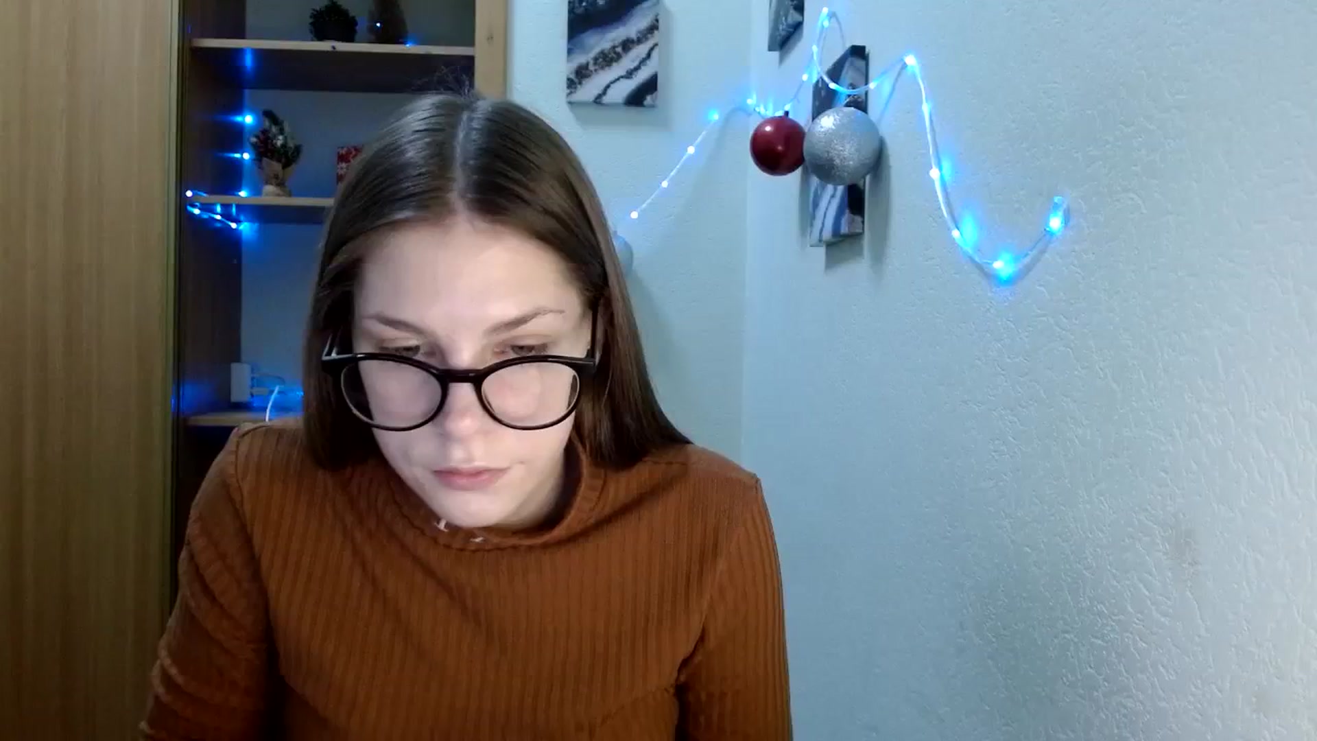Gallery image thumbnail from Ur_Jenny's myfreecams stream on, 12/25/2023, 11:03 image 1 of 20