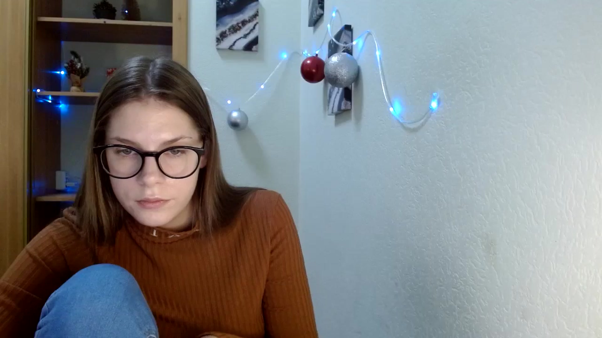 Gallery image thumbnail from Ur_Jenny's myfreecams stream on, 12/25/2023, 11:34 image 17 of 20