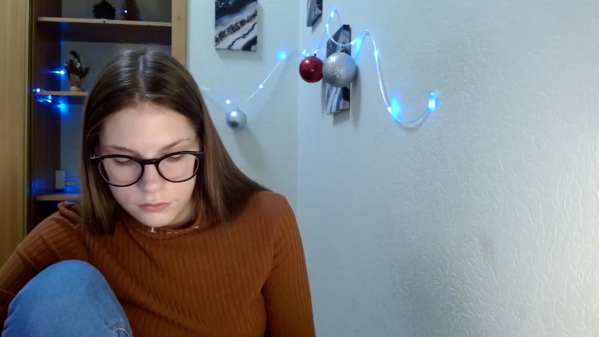 Gallery image thumbnail from Ur_Jenny's myfreecams stream on, 12/25/2023, 11:34 image 7 of 20