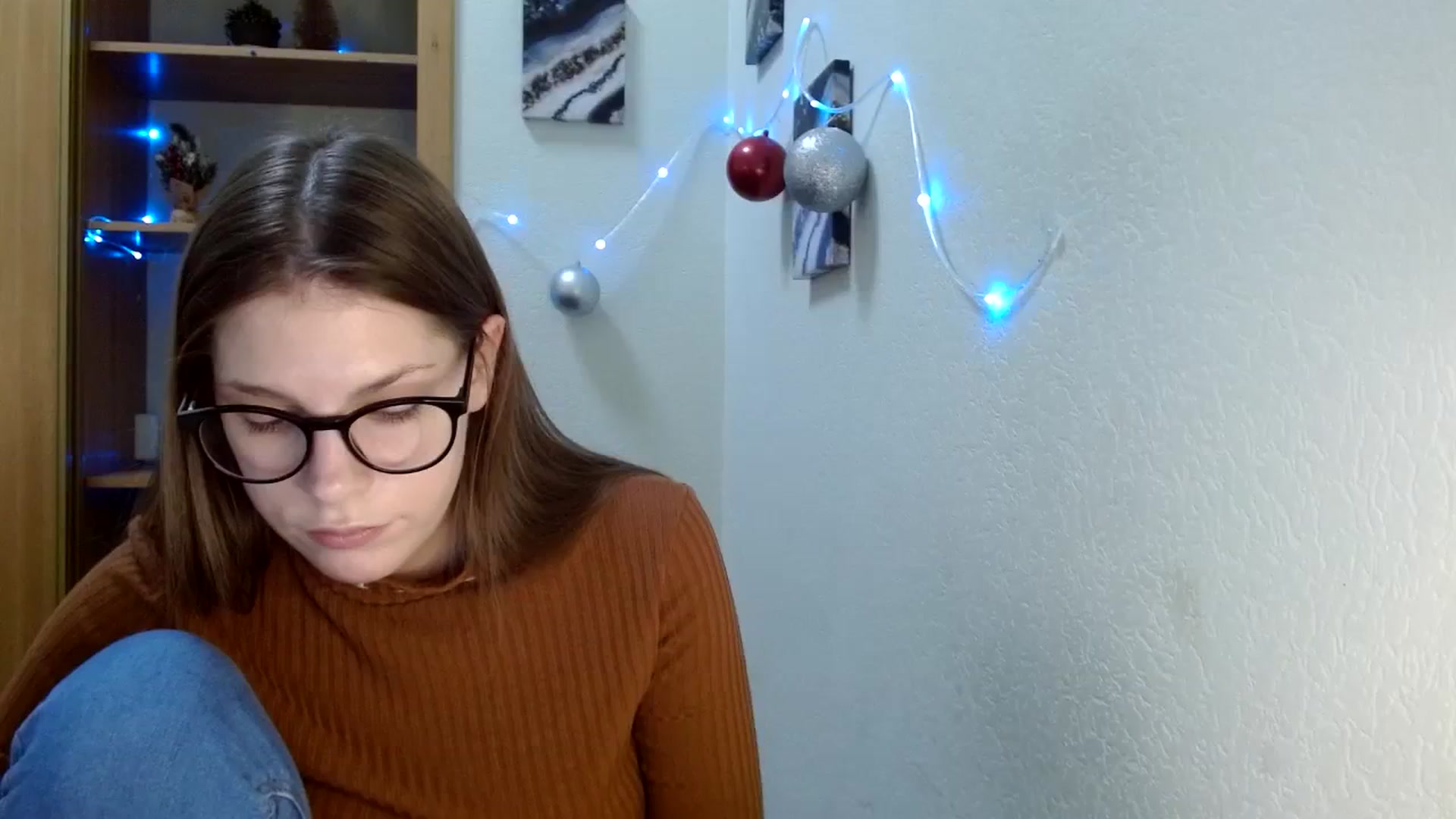 Gallery image thumbnail from Ur_Jenny's myfreecams stream on, 12/25/2023, 11:34 image 12 of 20