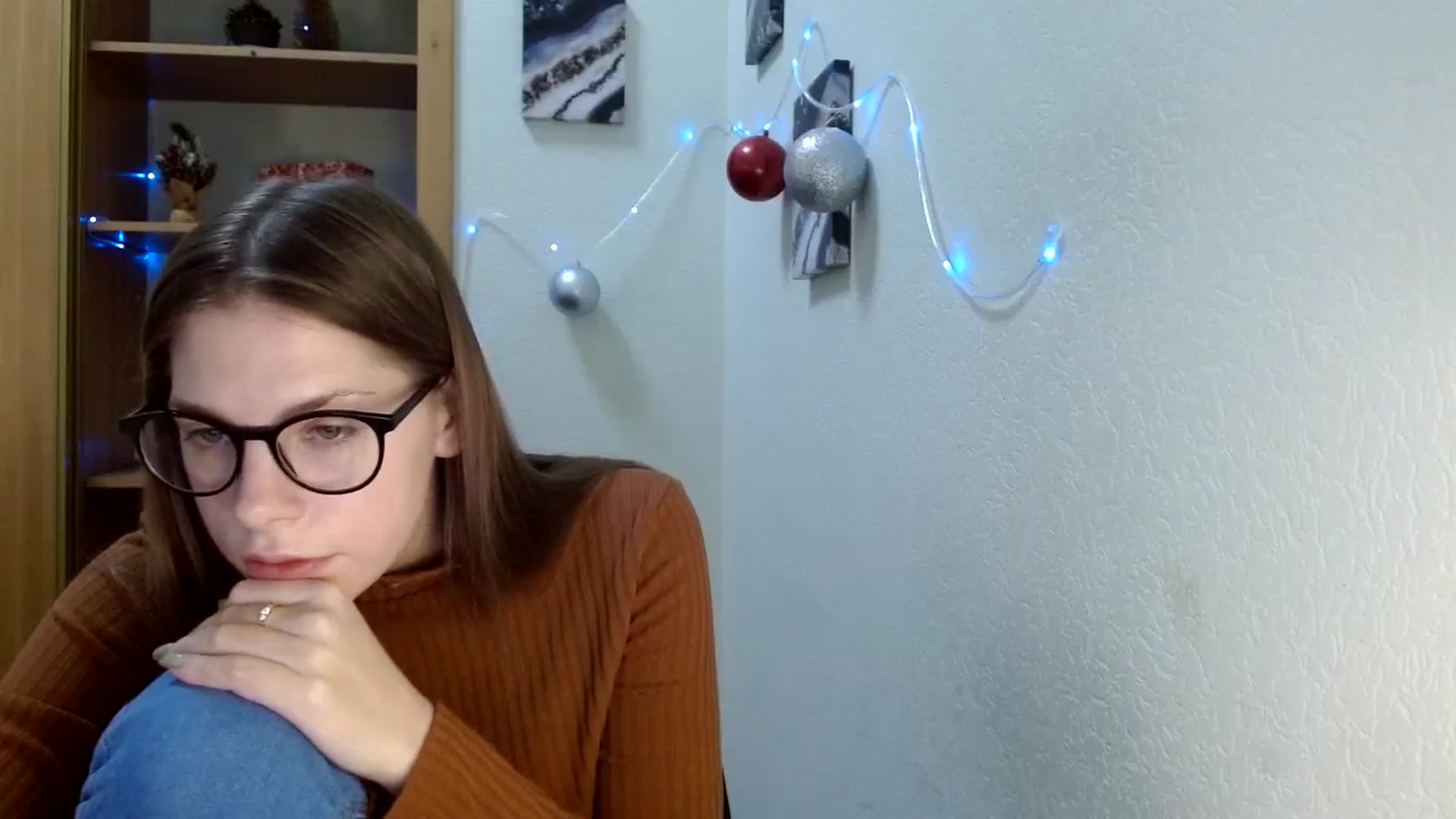 Gallery image thumbnail from Ur_Jenny's myfreecams stream on, 12/25/2023, 11:34 image 18 of 20