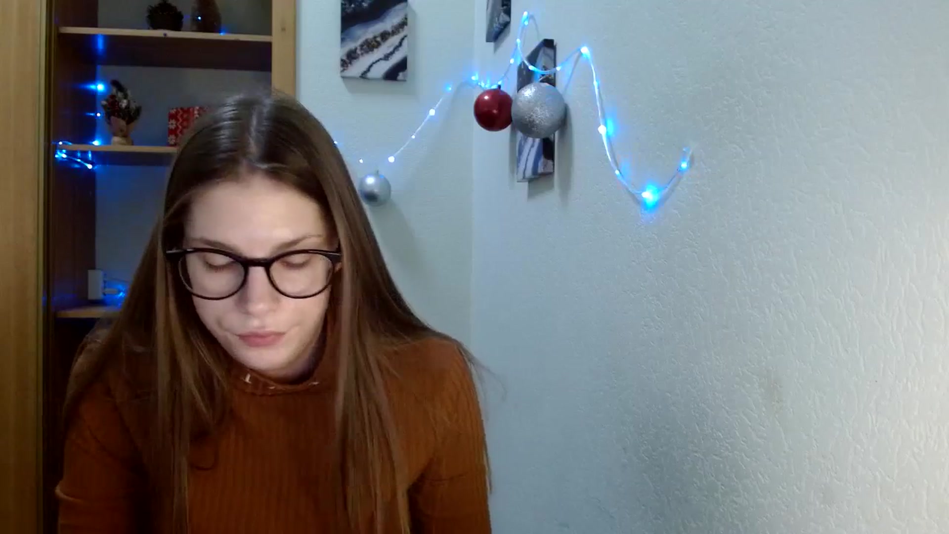Gallery image thumbnail from Ur_Jenny's myfreecams stream on, 12/25/2023, 12:08 image 19 of 20