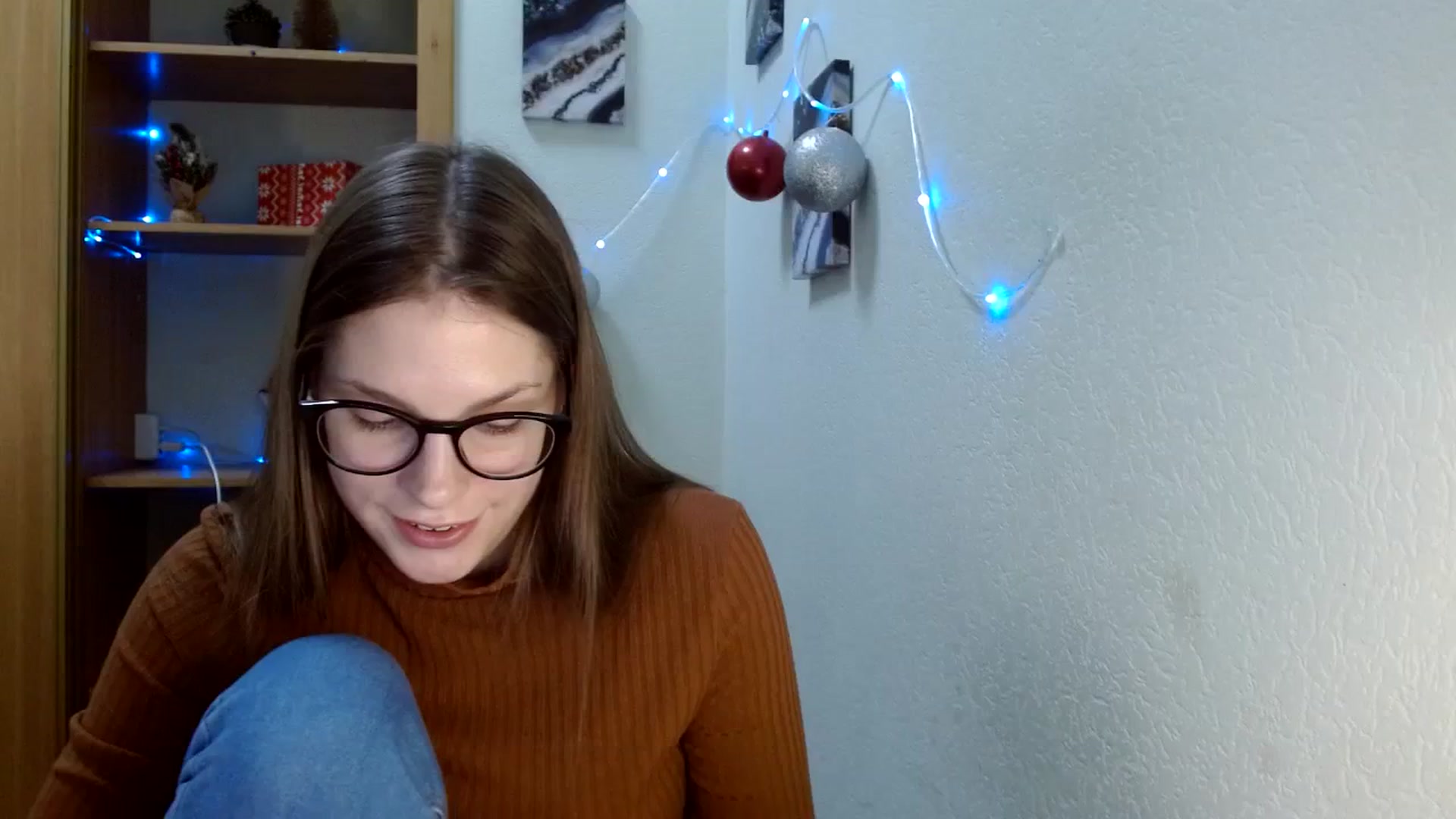 Gallery image thumbnail from Ur_Jenny's myfreecams stream on, 12/25/2023, 12:08 image 1 of 20