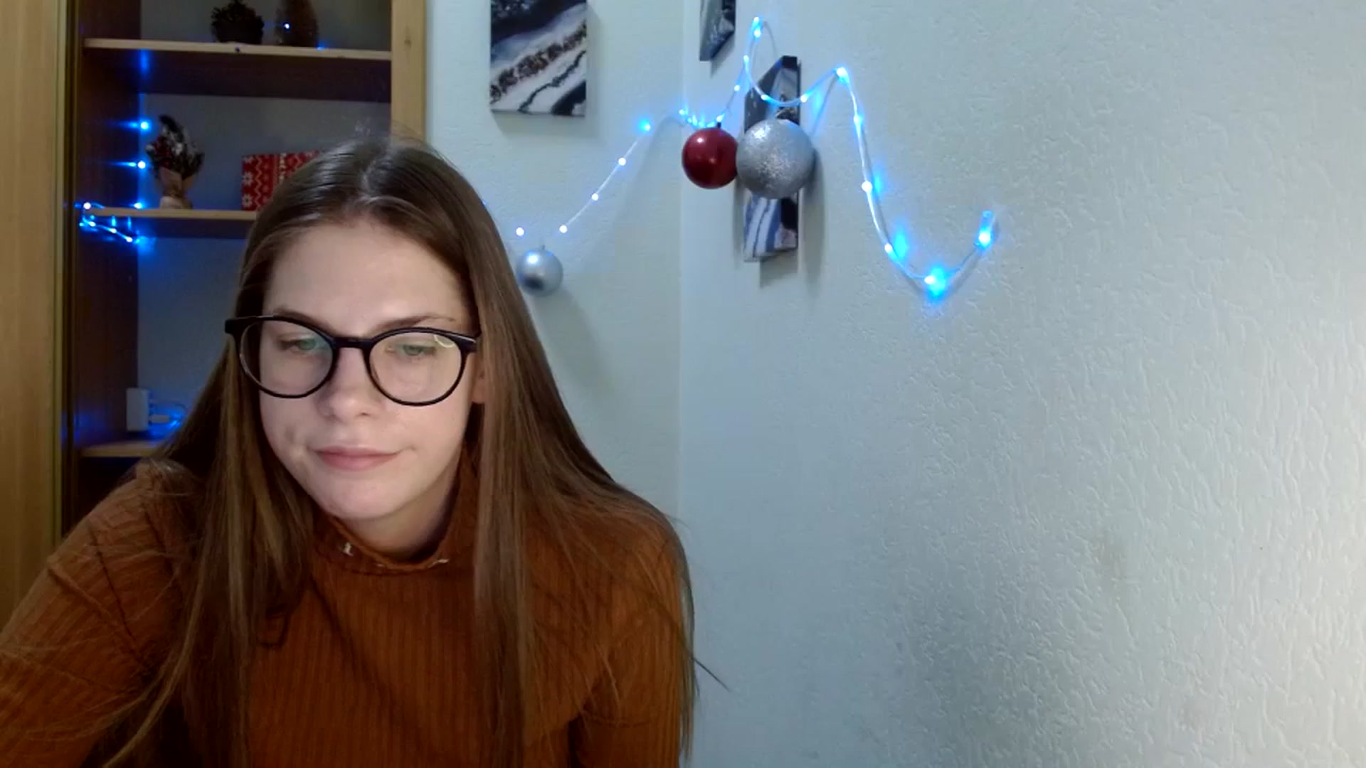 Gallery image thumbnail from Ur_Jenny's myfreecams stream on, 12/25/2023, 12:08 image 18 of 20