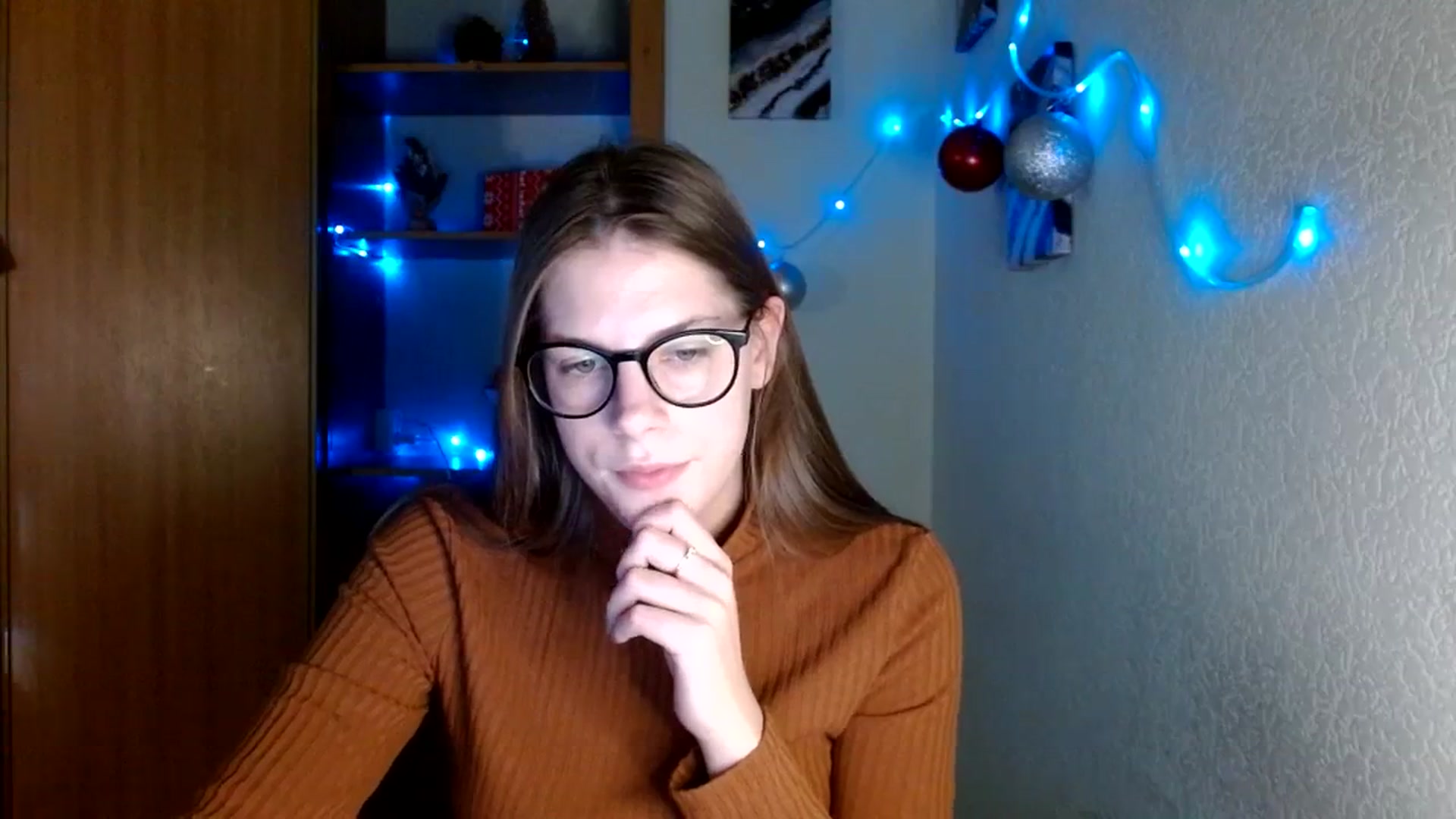 Gallery image thumbnail from Ur_Jenny's myfreecams stream on, 12/25/2023, 12:27 image 9 of 20