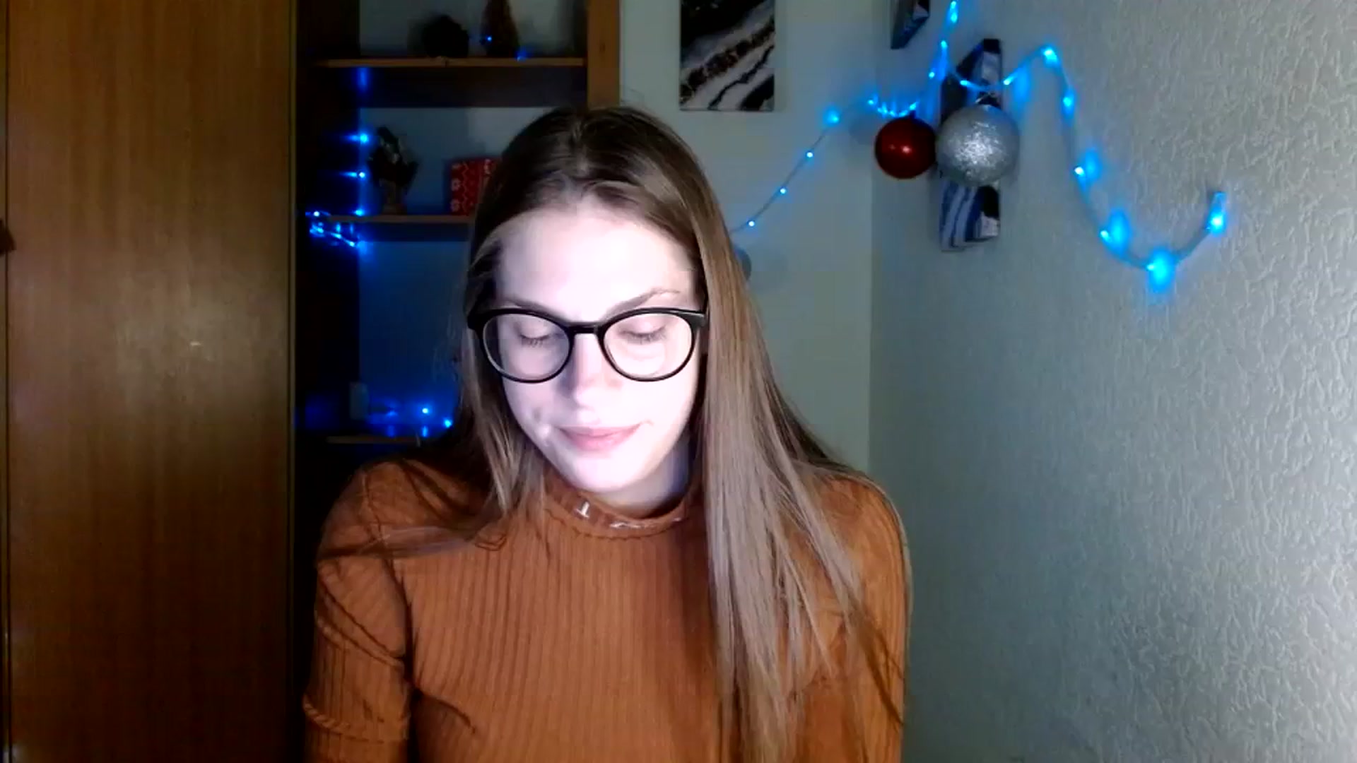 Gallery image thumbnail from Ur_Jenny's myfreecams stream on, 12/25/2023, 12:27 image 18 of 20