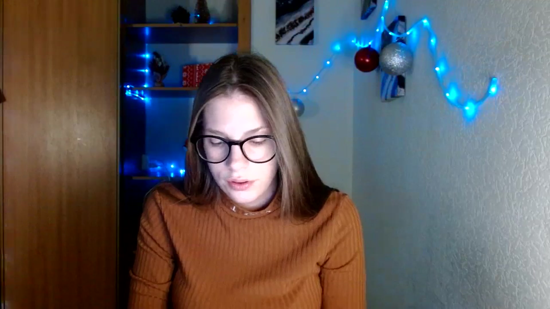 Gallery image thumbnail from Ur_Jenny's myfreecams stream on, 12/25/2023, 12:27 image 6 of 20