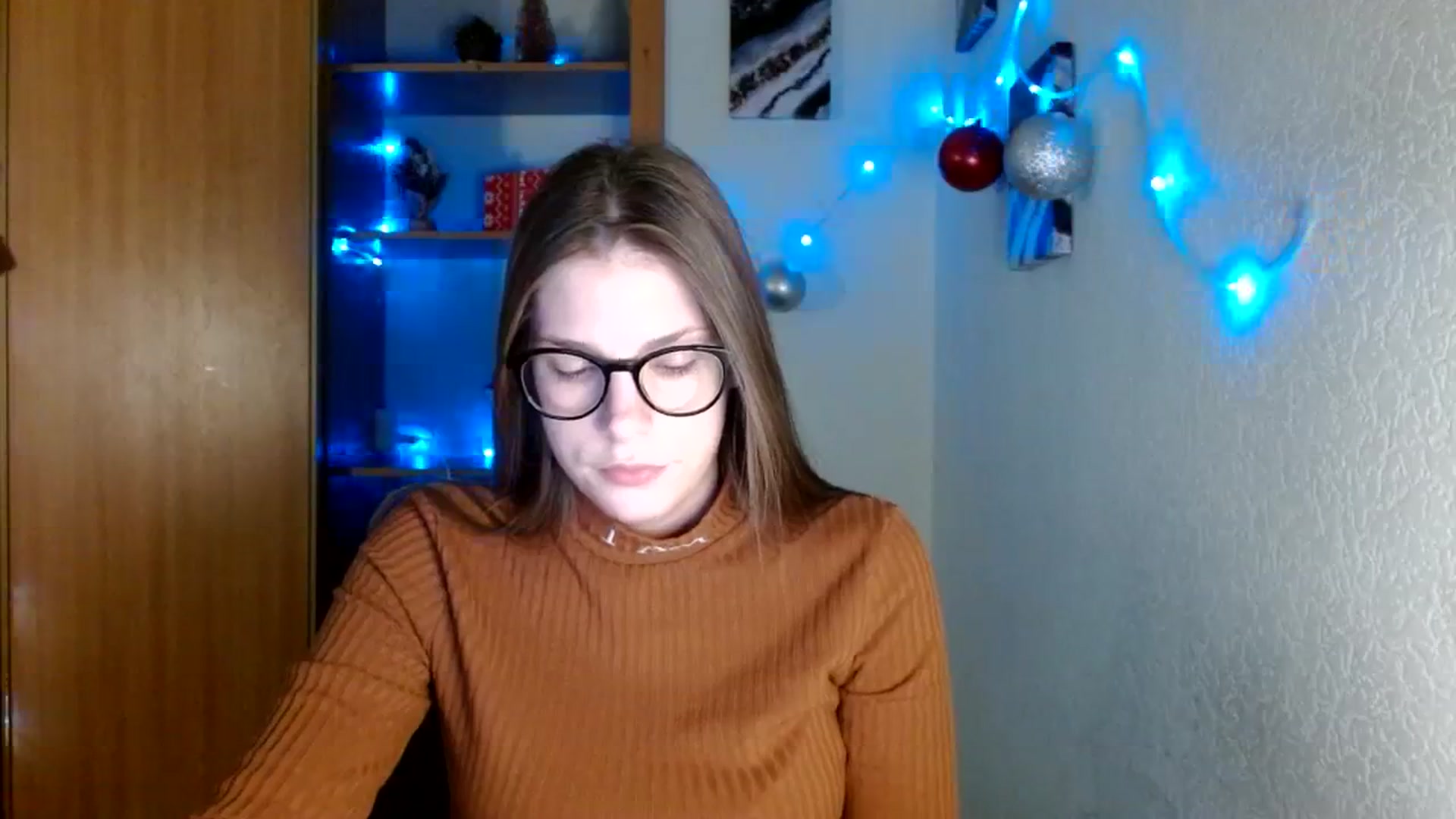 Gallery image thumbnail from Ur_Jenny's myfreecams stream on, 12/25/2023, 12:27 image 4 of 20