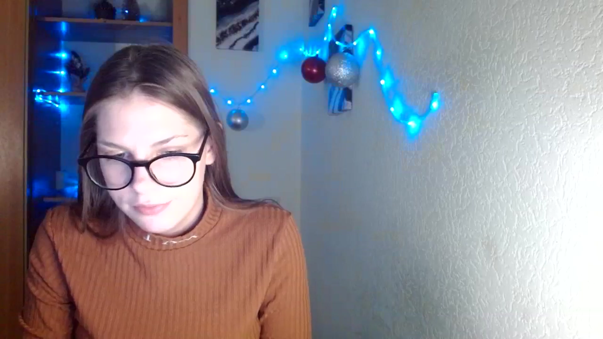 Gallery image thumbnail from Ur_Jenny's myfreecams stream on, 12/25/2023, 12:27 image 3 of 20