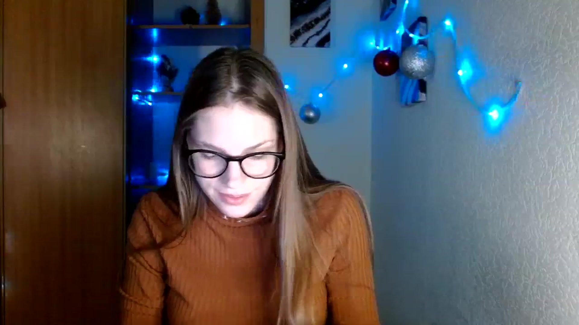 Gallery image thumbnail from Ur_Jenny's myfreecams stream on, 12/25/2023, 12:27 image 20 of 20