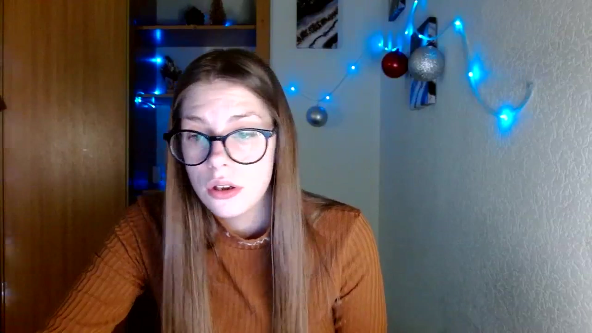 Gallery image thumbnail from Ur_Jenny's myfreecams stream on, 12/25/2023, 14:20 image 2 of 20
