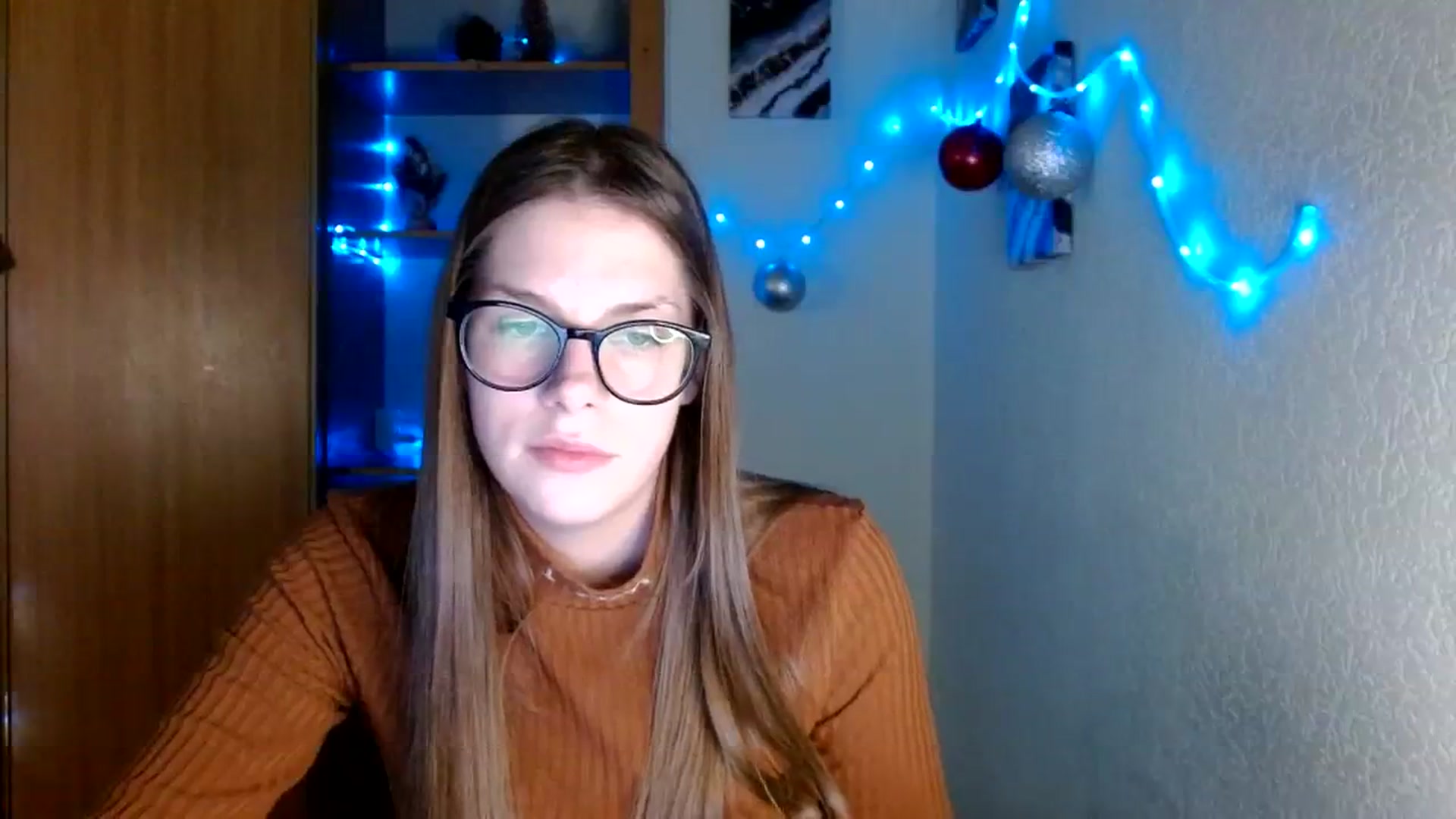 Gallery image thumbnail from Ur_Jenny's myfreecams stream on, 12/25/2023, 14:20 image 8 of 20