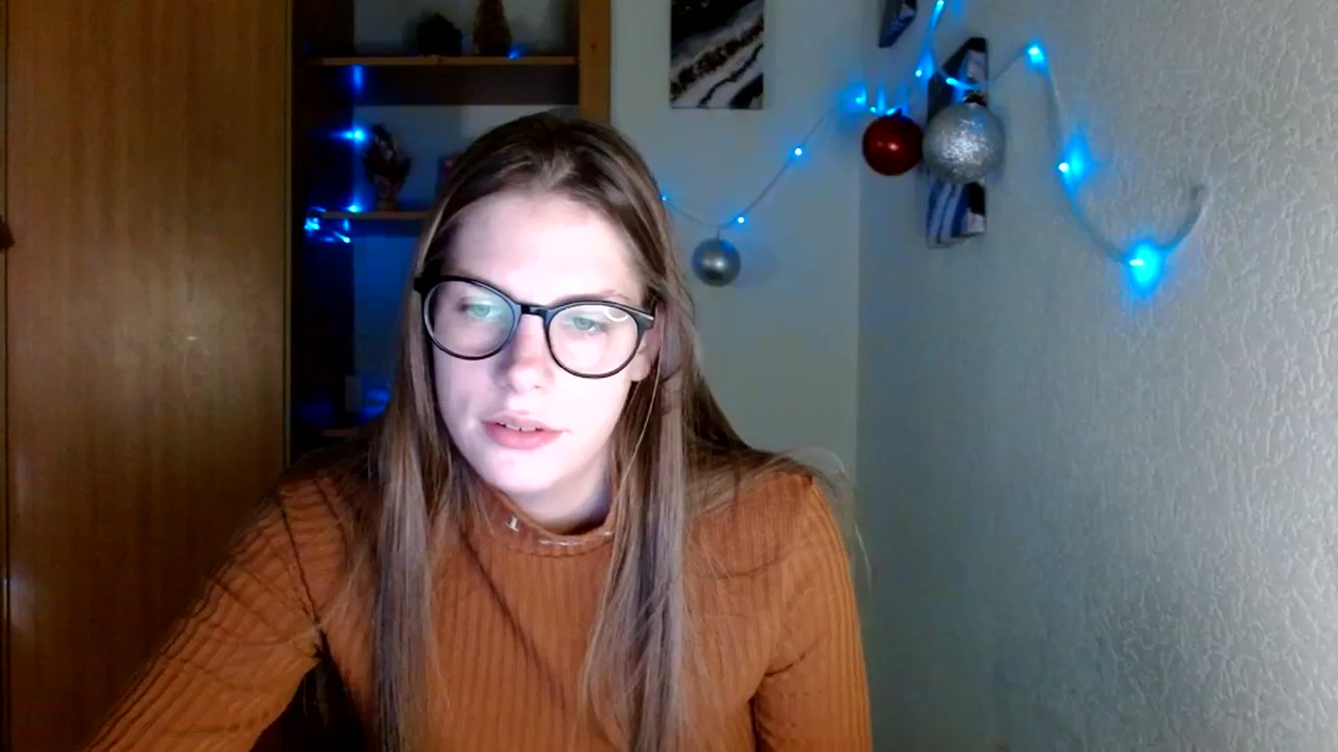 Gallery image thumbnail from Ur_Jenny's myfreecams stream on, 12/25/2023, 14:40 image 16 of 20