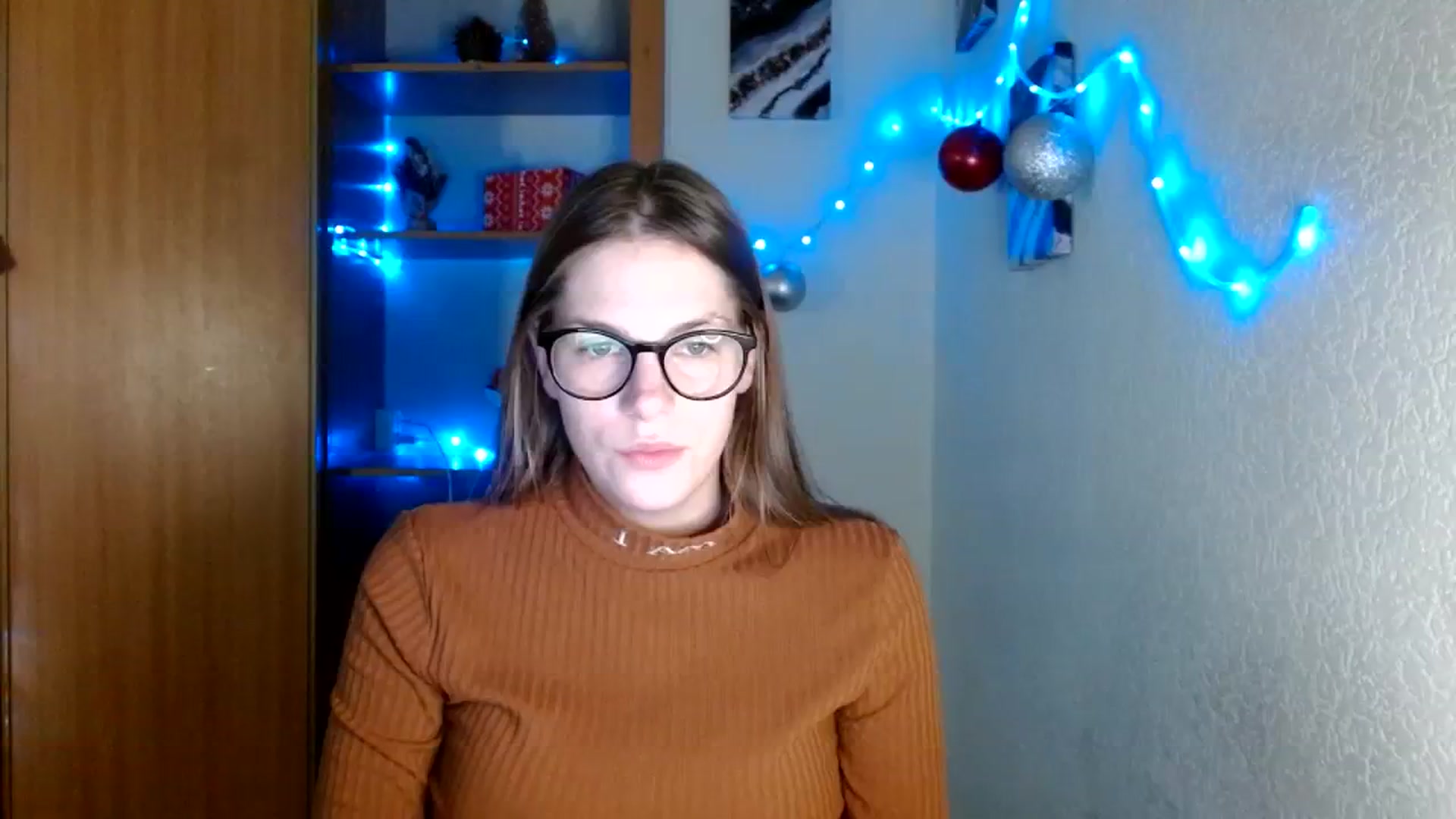 Gallery image thumbnail from Ur_Jenny's myfreecams stream on, 12/25/2023, 14:40 image 1 of 20