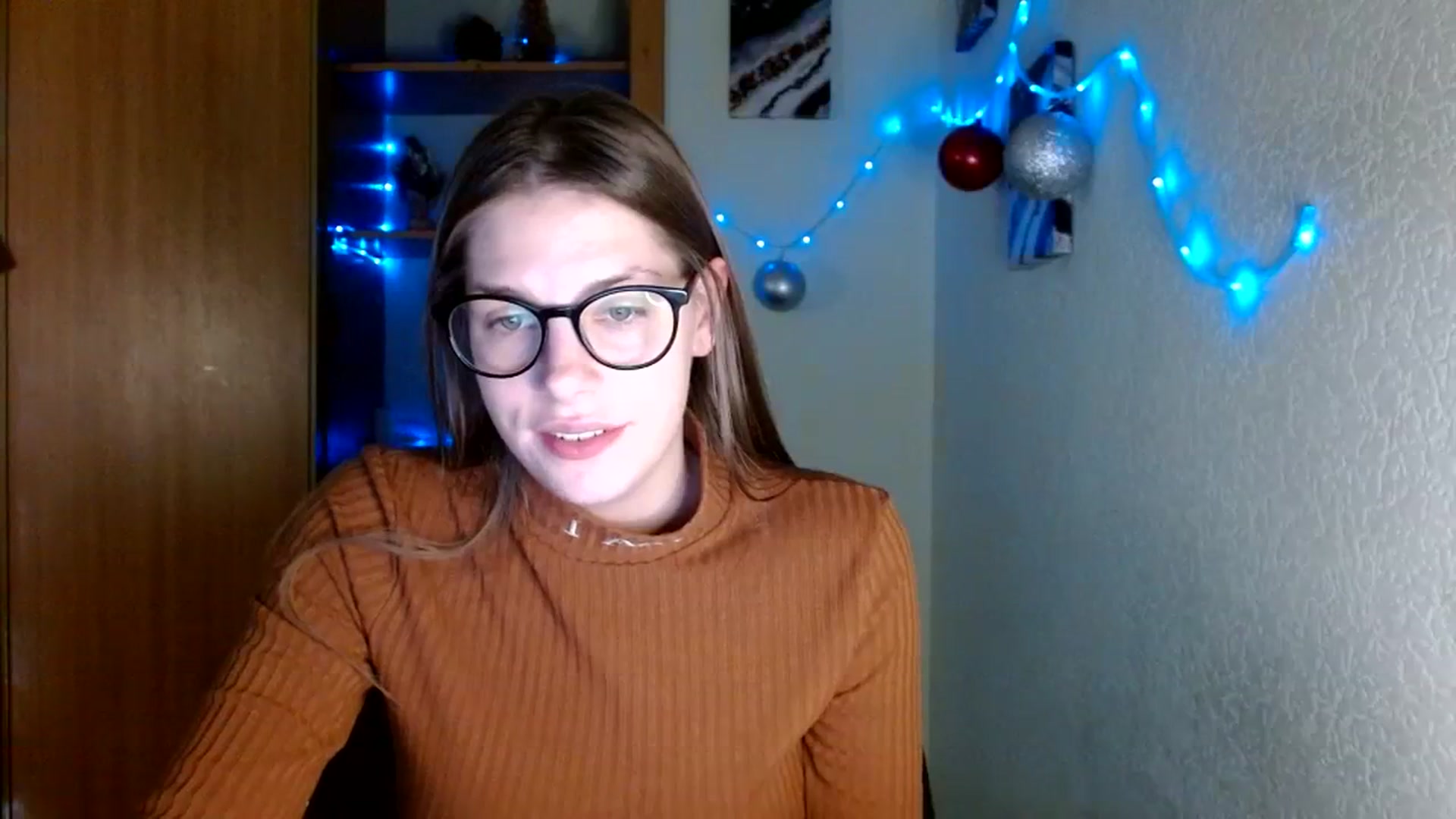 Gallery image thumbnail from Ur_Jenny's myfreecams stream on, 12/25/2023, 14:40 image 10 of 20