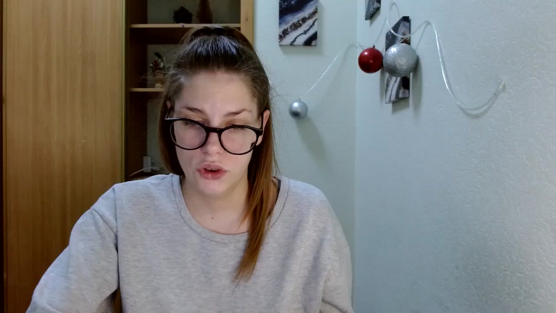 Gallery image thumbnail from Ur_Jenny's myfreecams stream on, 12/26/2023, 12:49 image 9 of 20